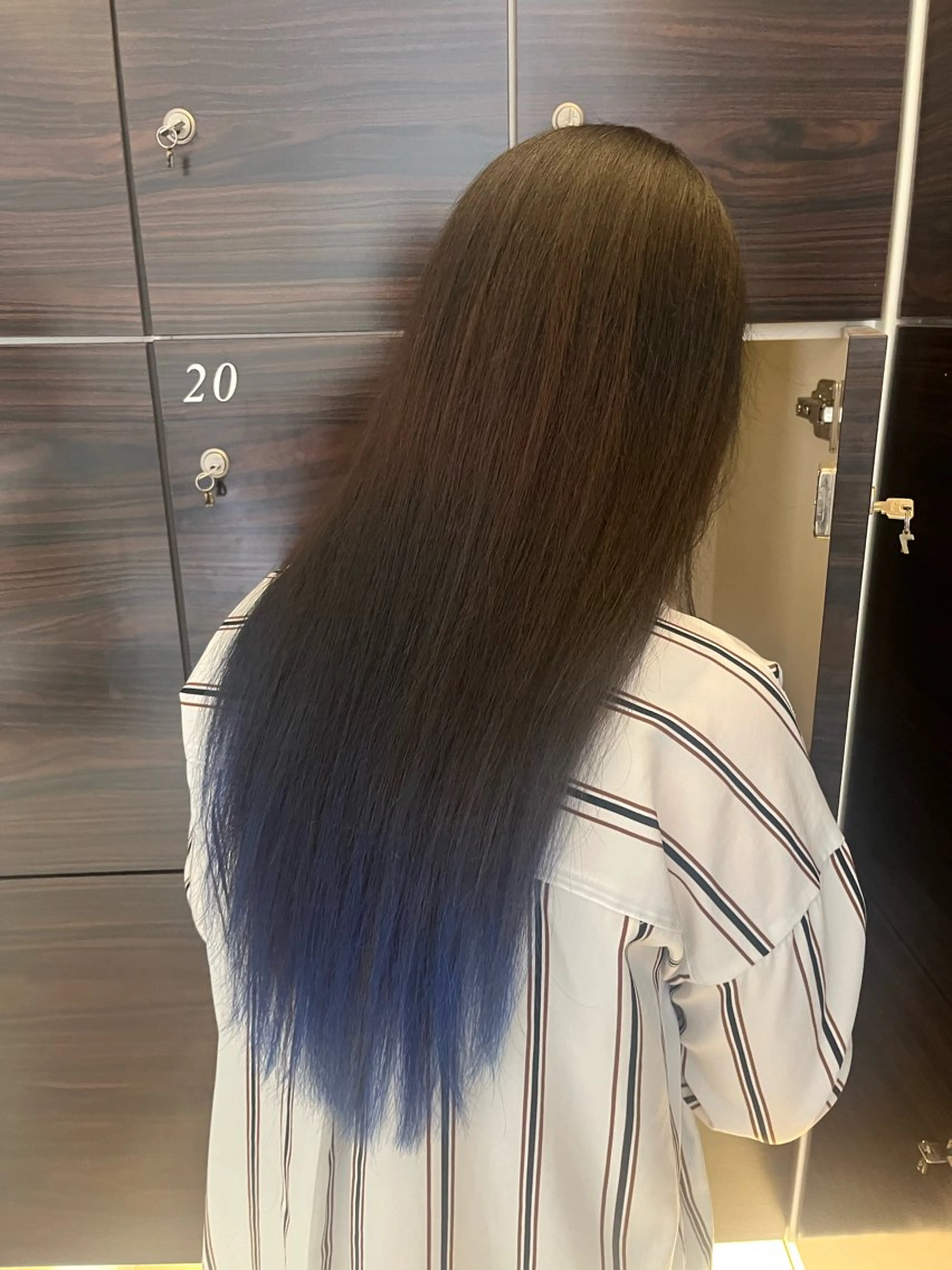 ロング カラー 柔らかい艶暖色 レイヤー🫧姫汝のヘアスタイル