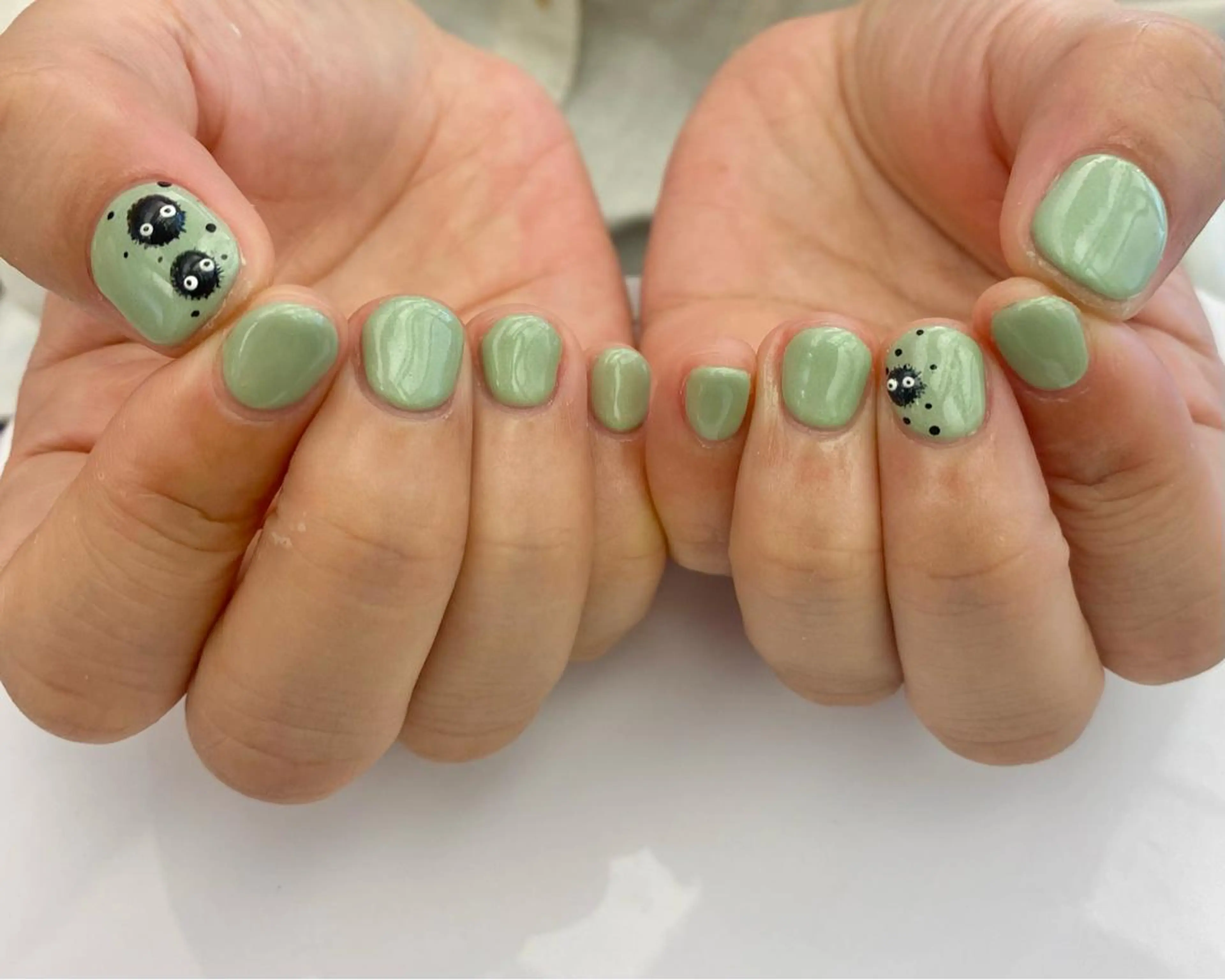 ネイル 安藤 彩乃のネイルデザイン