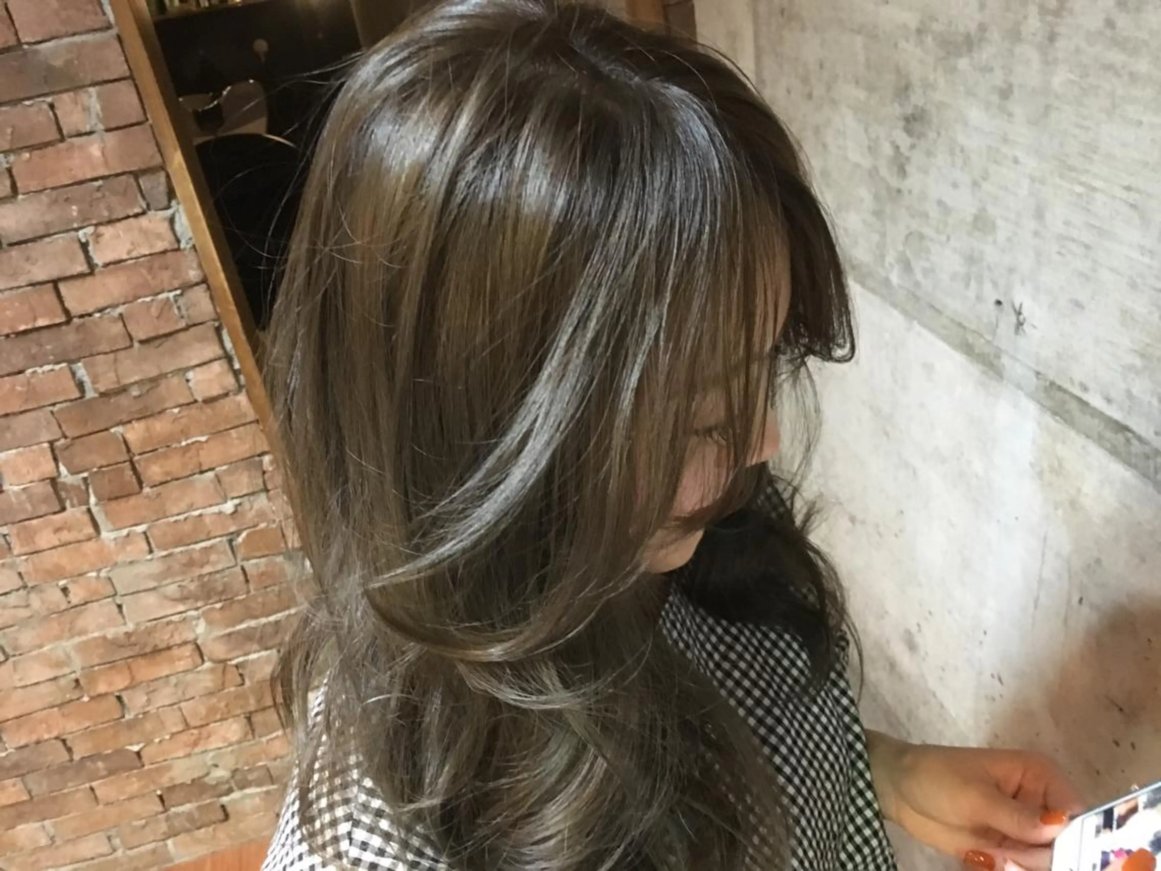 ミディアム クラッチムク博多小川 旭のヘアスタイル