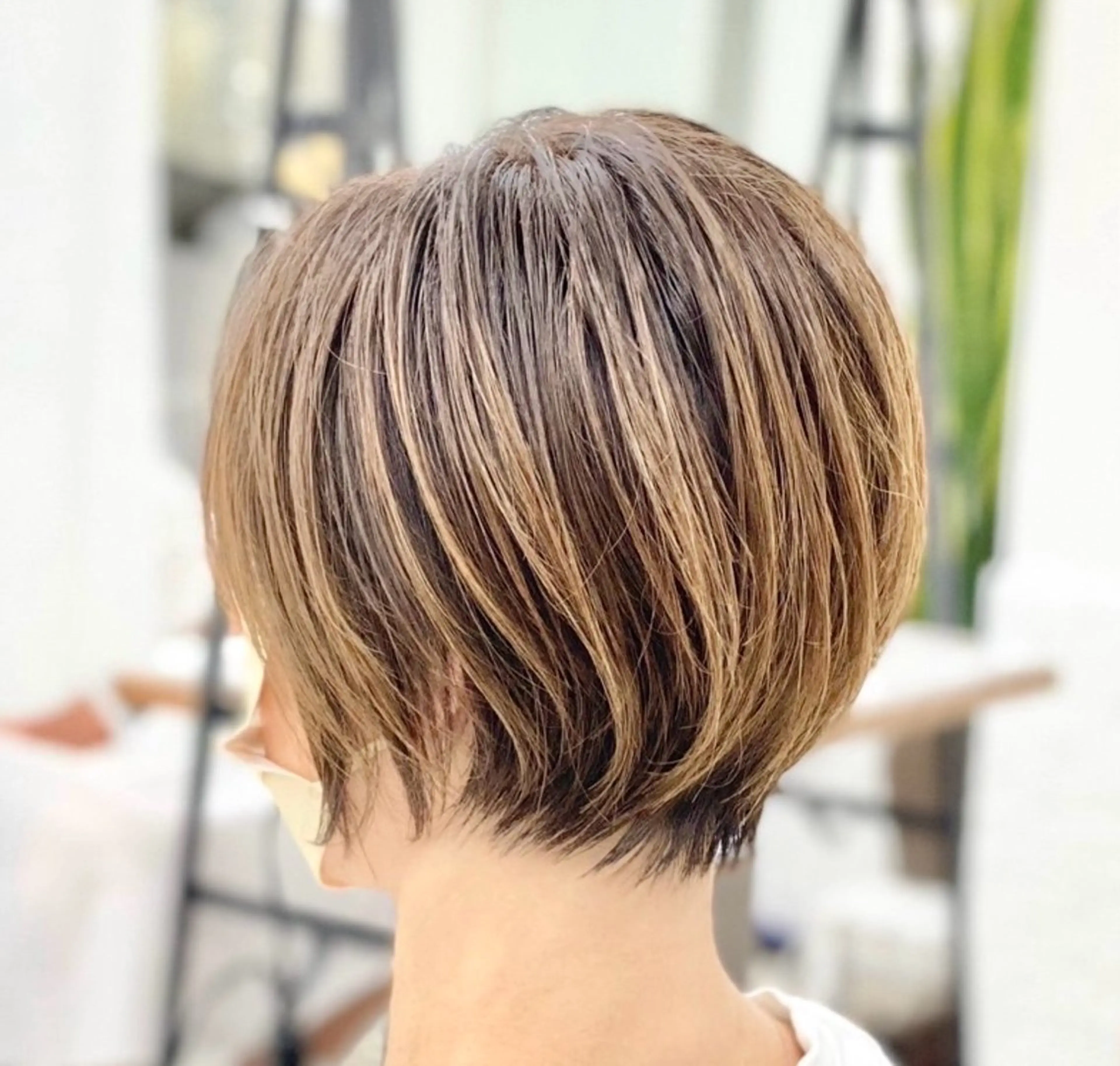 ショート ハイライト 特化　須永🐶のヘアスタイル