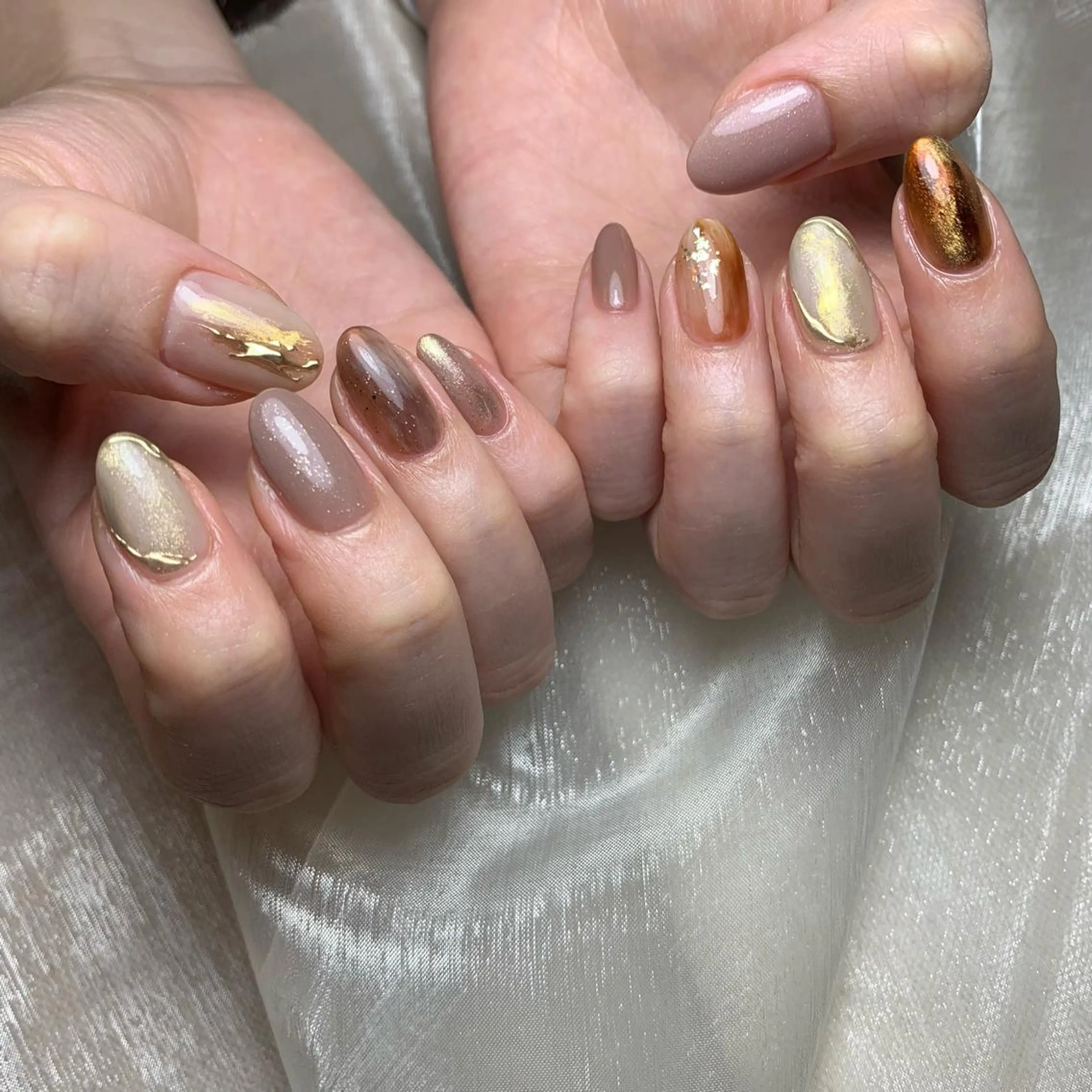 ネイル ハンドネイル repos~ルポ~所属・里見 麗のネイルデザイン