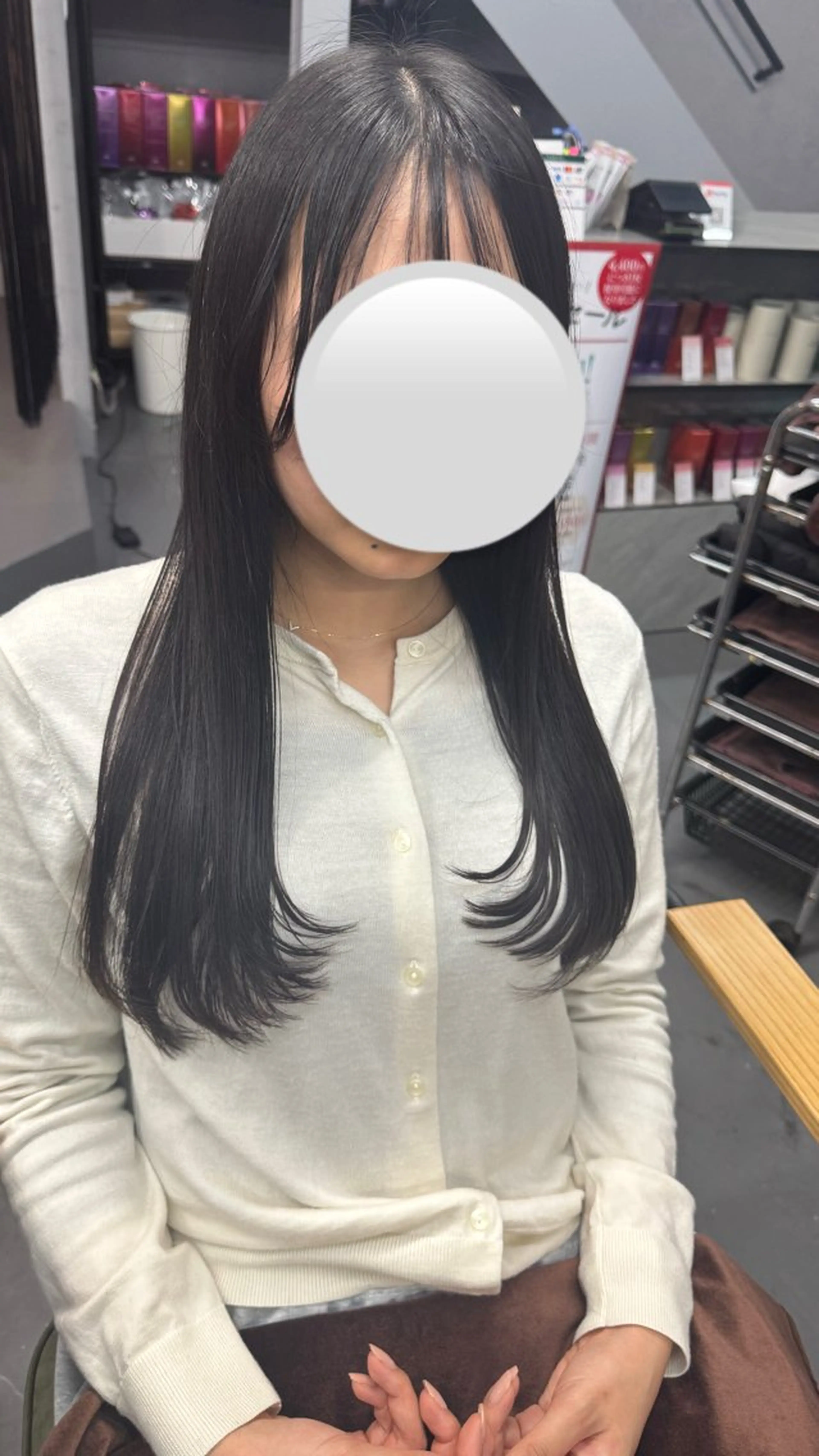 やぶかみ りんのヘアスタイル