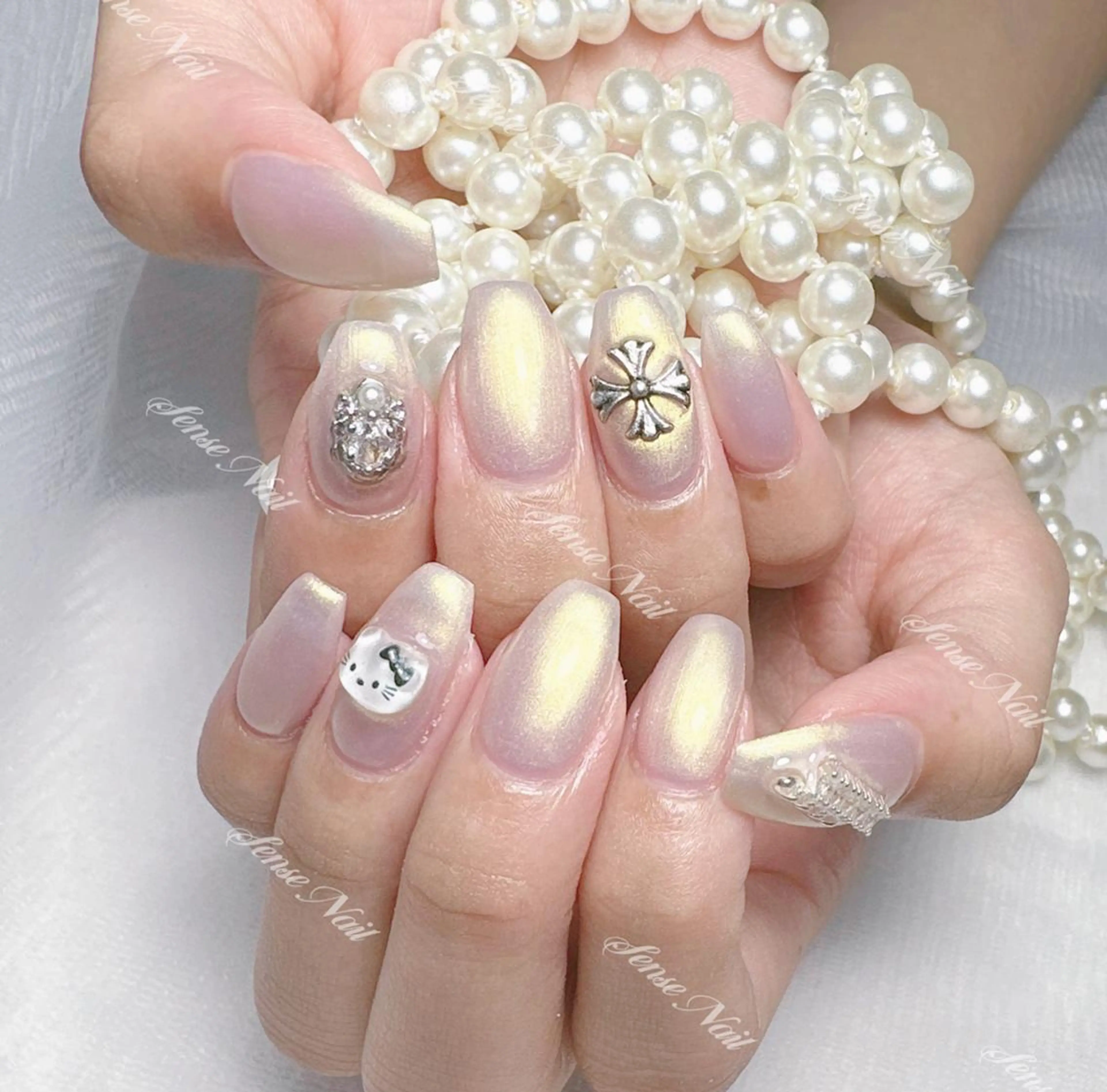 ネイル ハンドネイル ハンドケア Feinn Ink💕のネイルデザイン