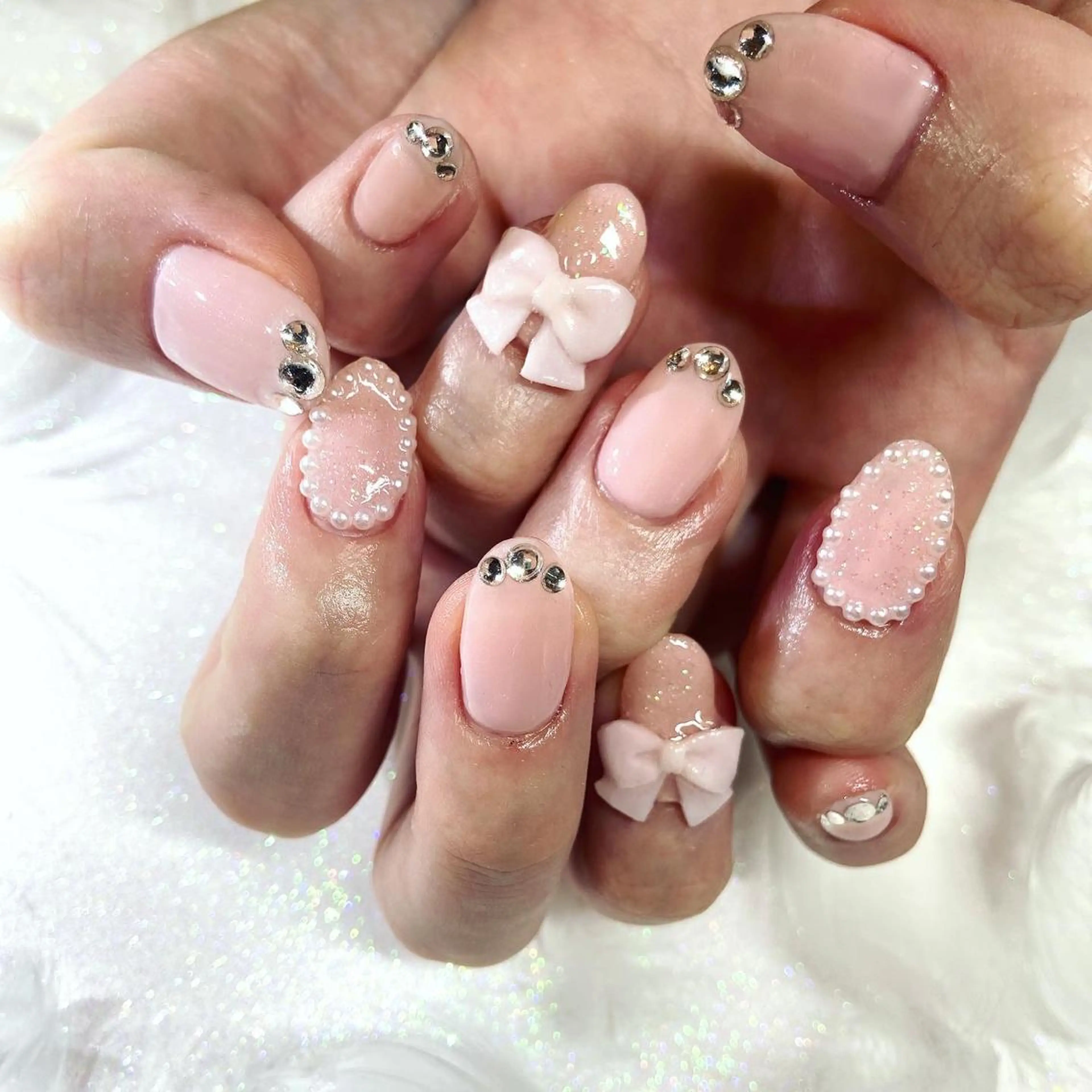 ネイル リボン nailbios所属・nailbios .tomo.のネイルデザイン