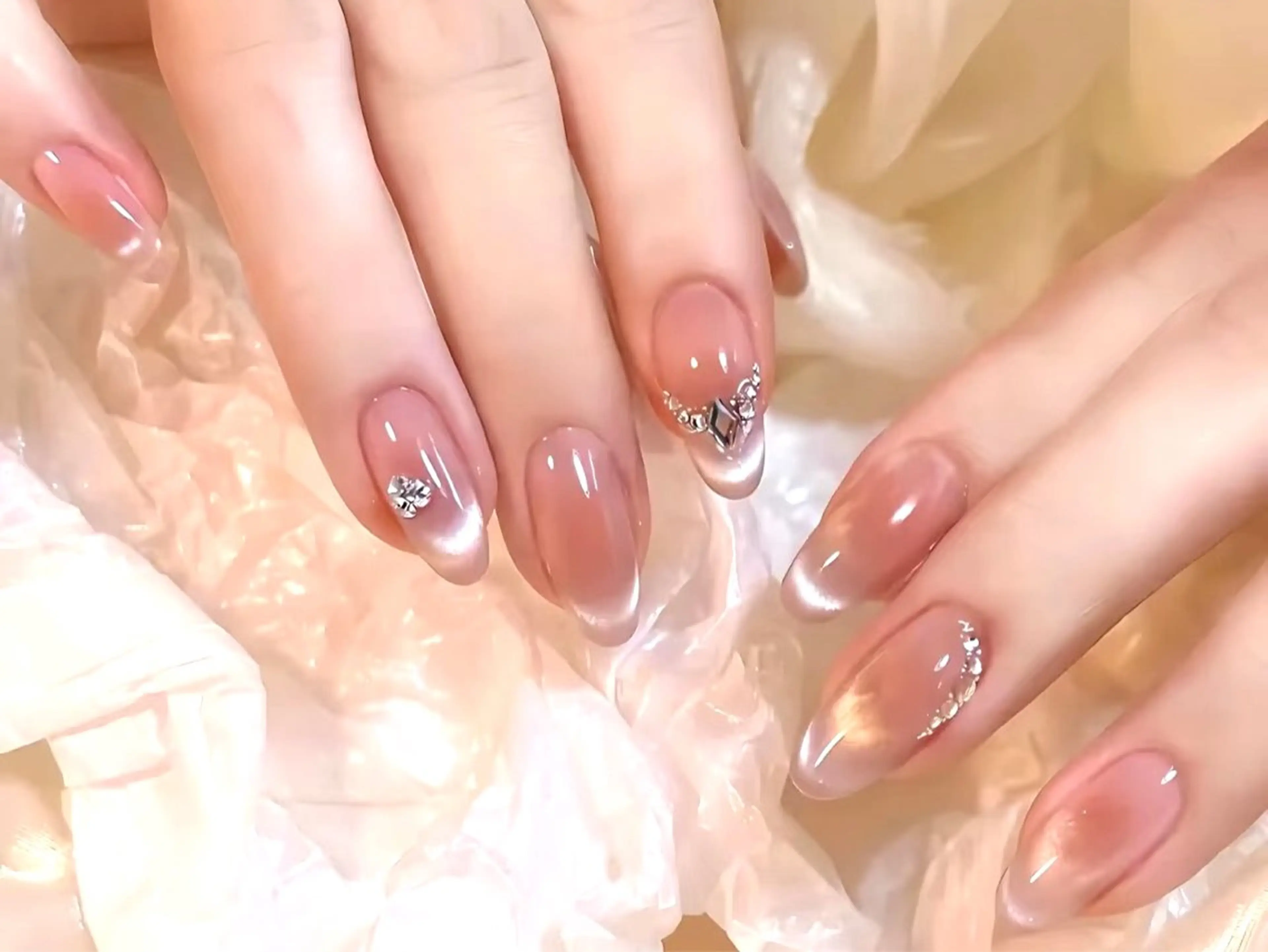 ネイル ハンドネイル ハンドケア DarkHoney 池袋店のネイルデザイン