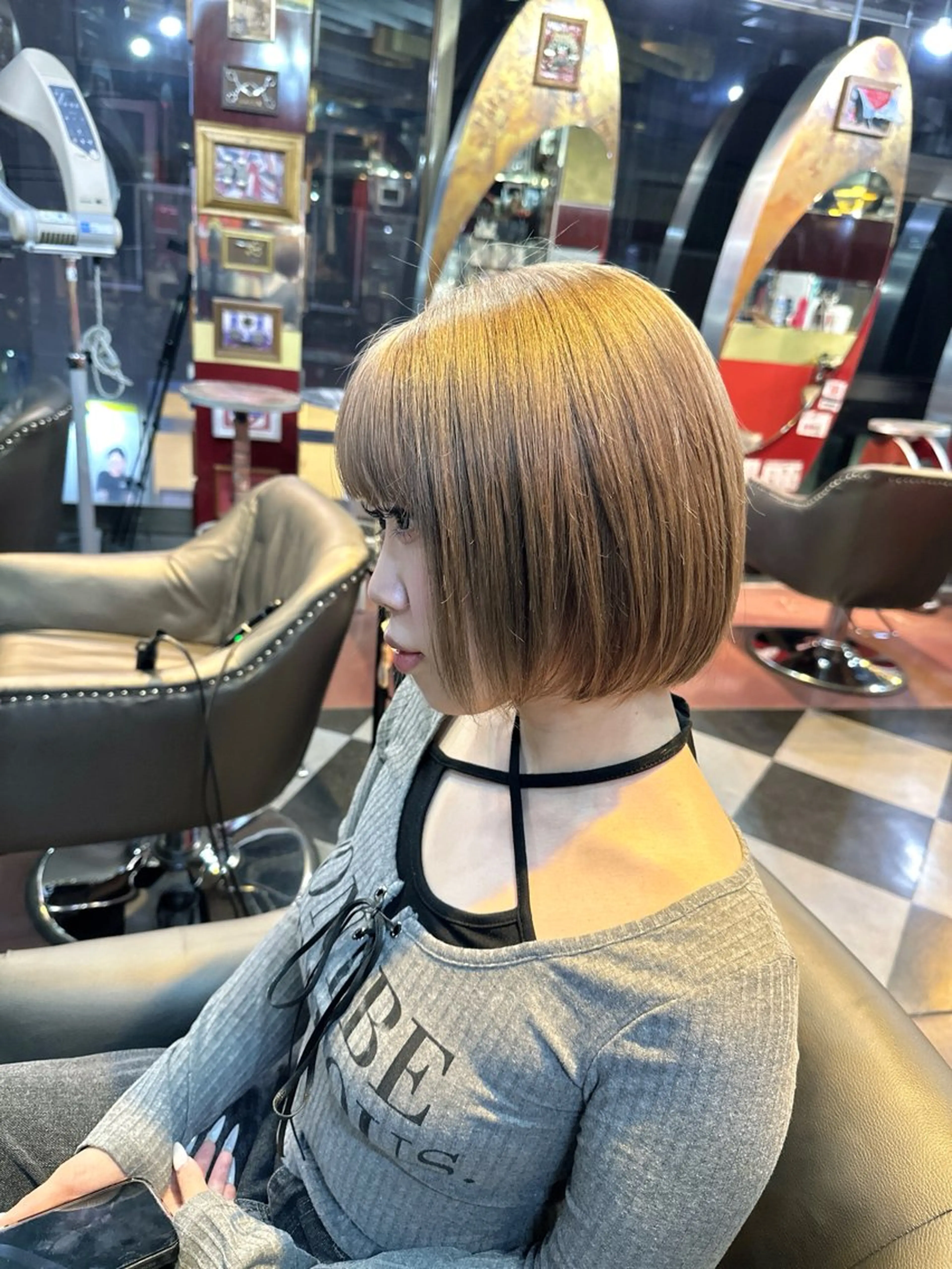 ショート カラー カット ヘアカラー トリートメント レイヤーカット/ カラー/長谷恵花のヘアスタイル