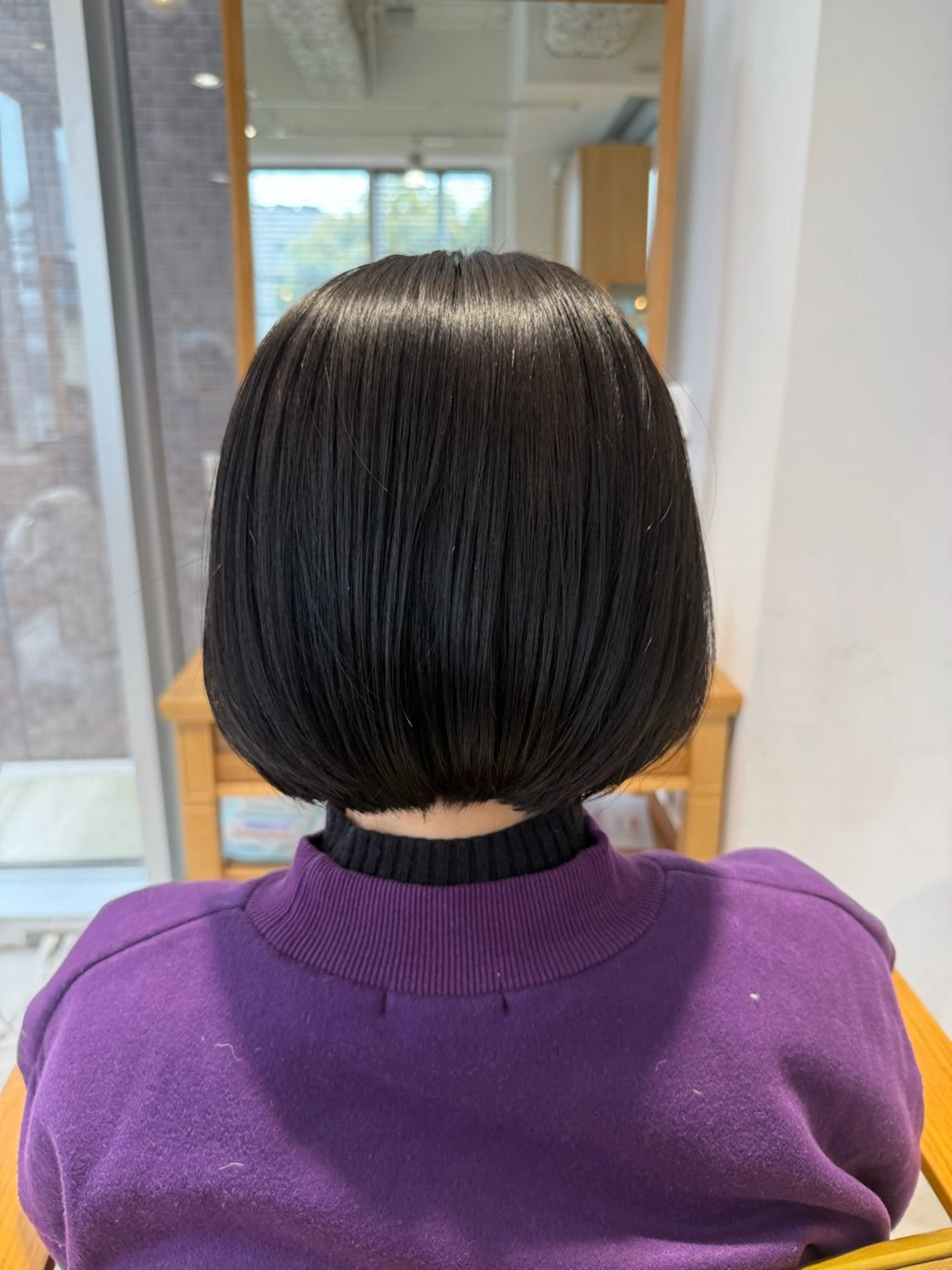 ショート カット ヘアカラー トリートメント 鈴木弥月/大人ボブ× 透明感カラーのヘアスタイル