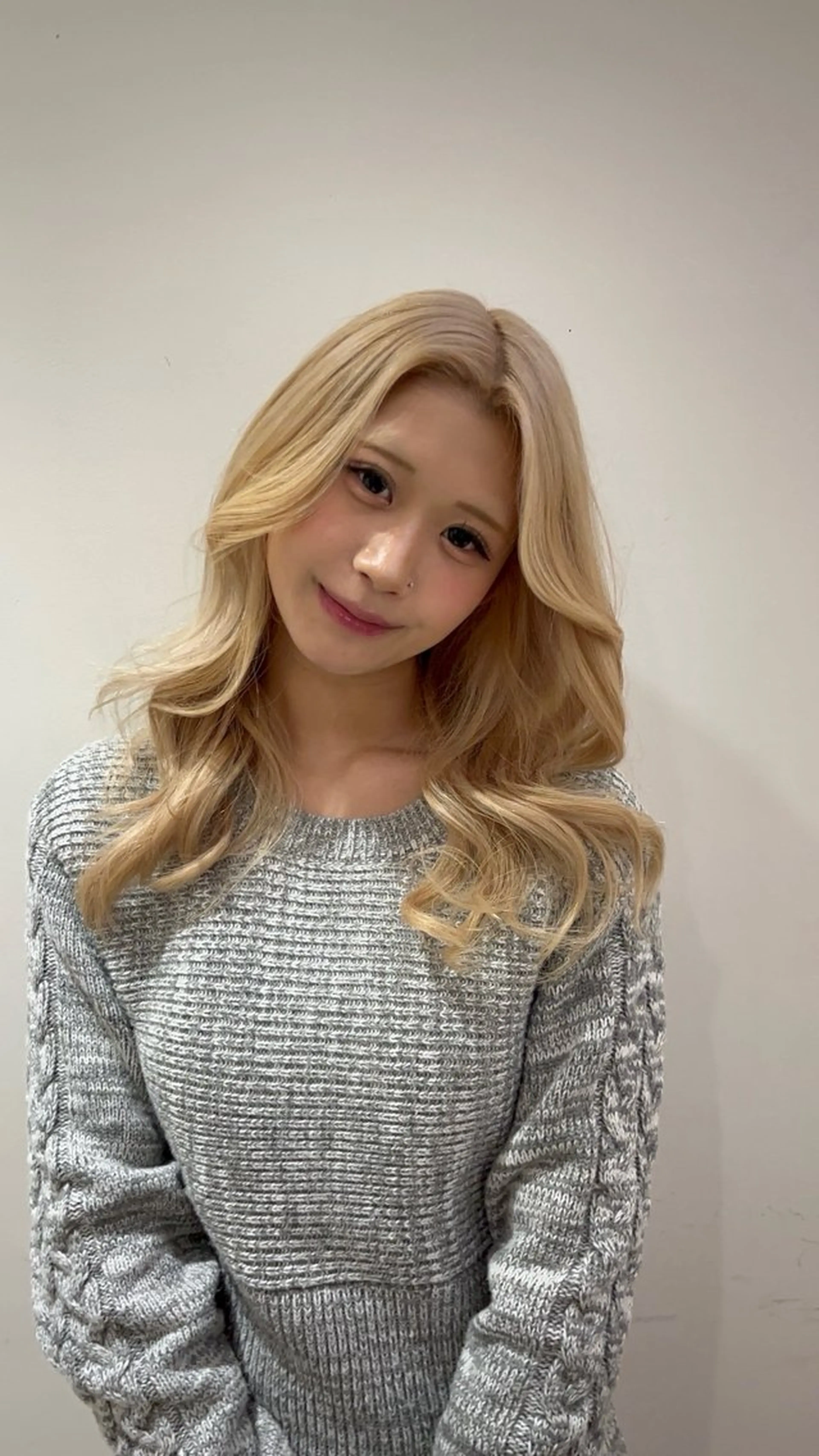 ロング ヘアカラー 韓国風ヘア さらのヘアスタイル