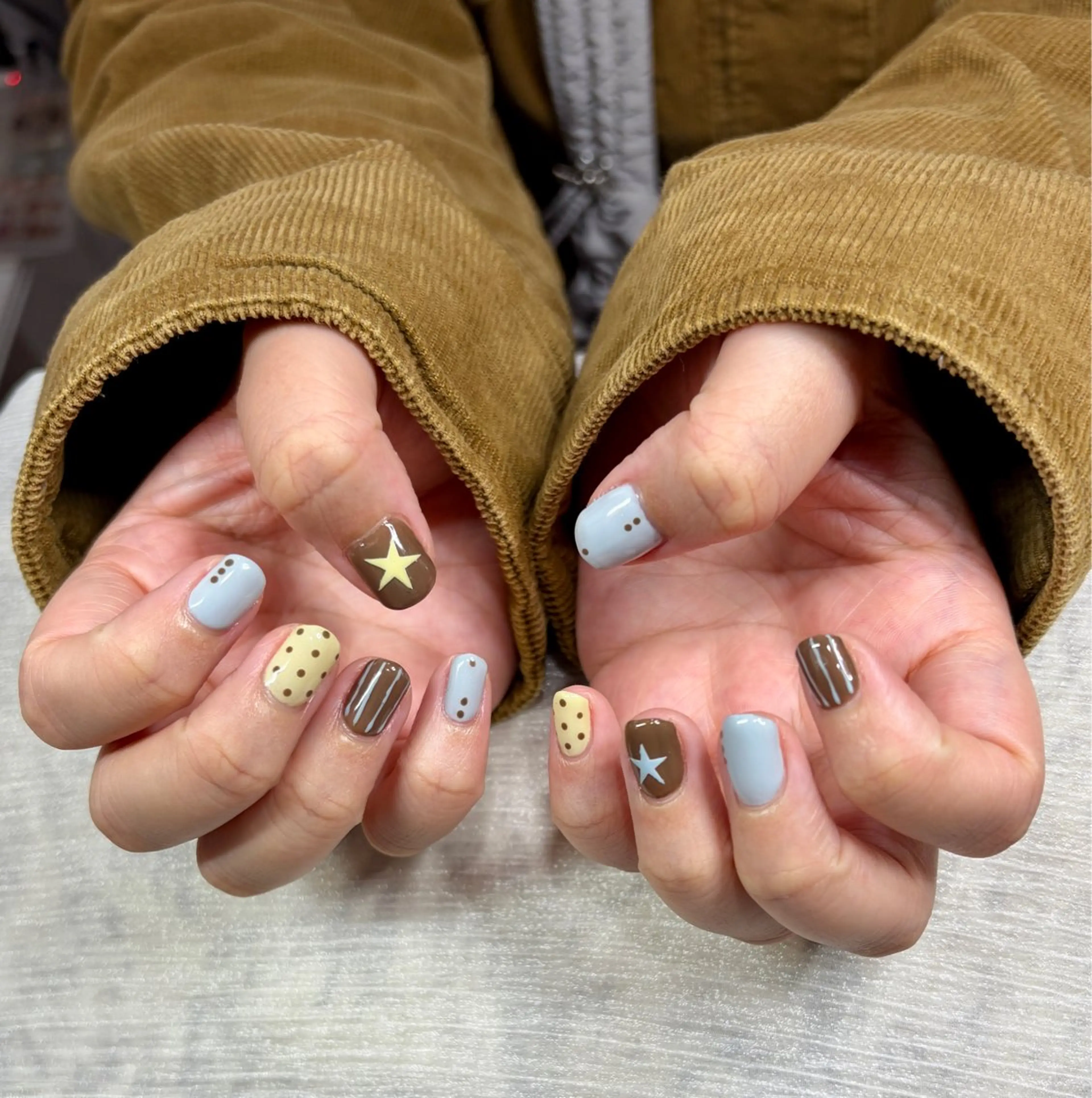 ネイル nailroom HARU.のネイルデザイン