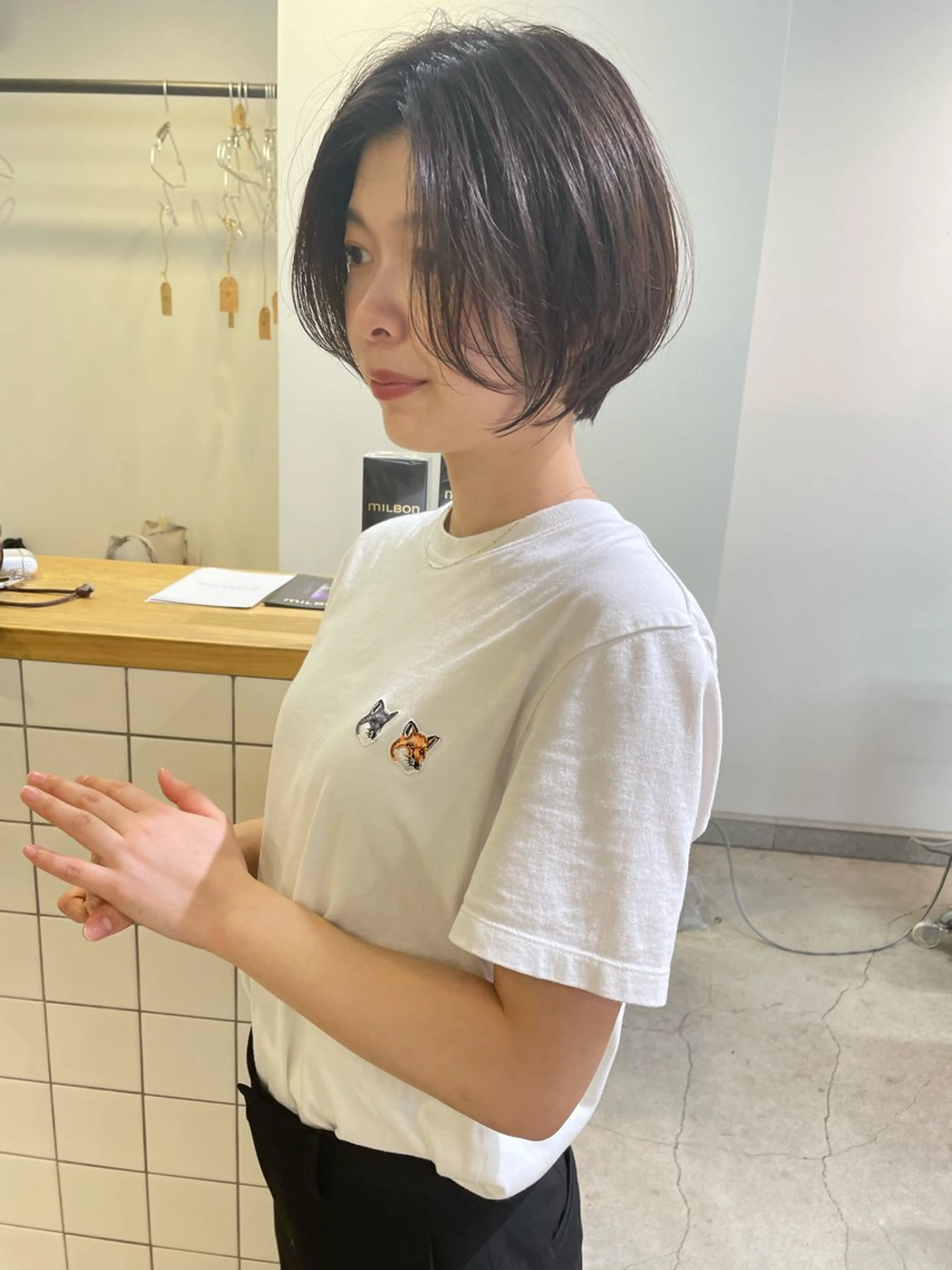 ショート ショートヘア 透明感カラー レイヤーカット りなのヘアスタイル