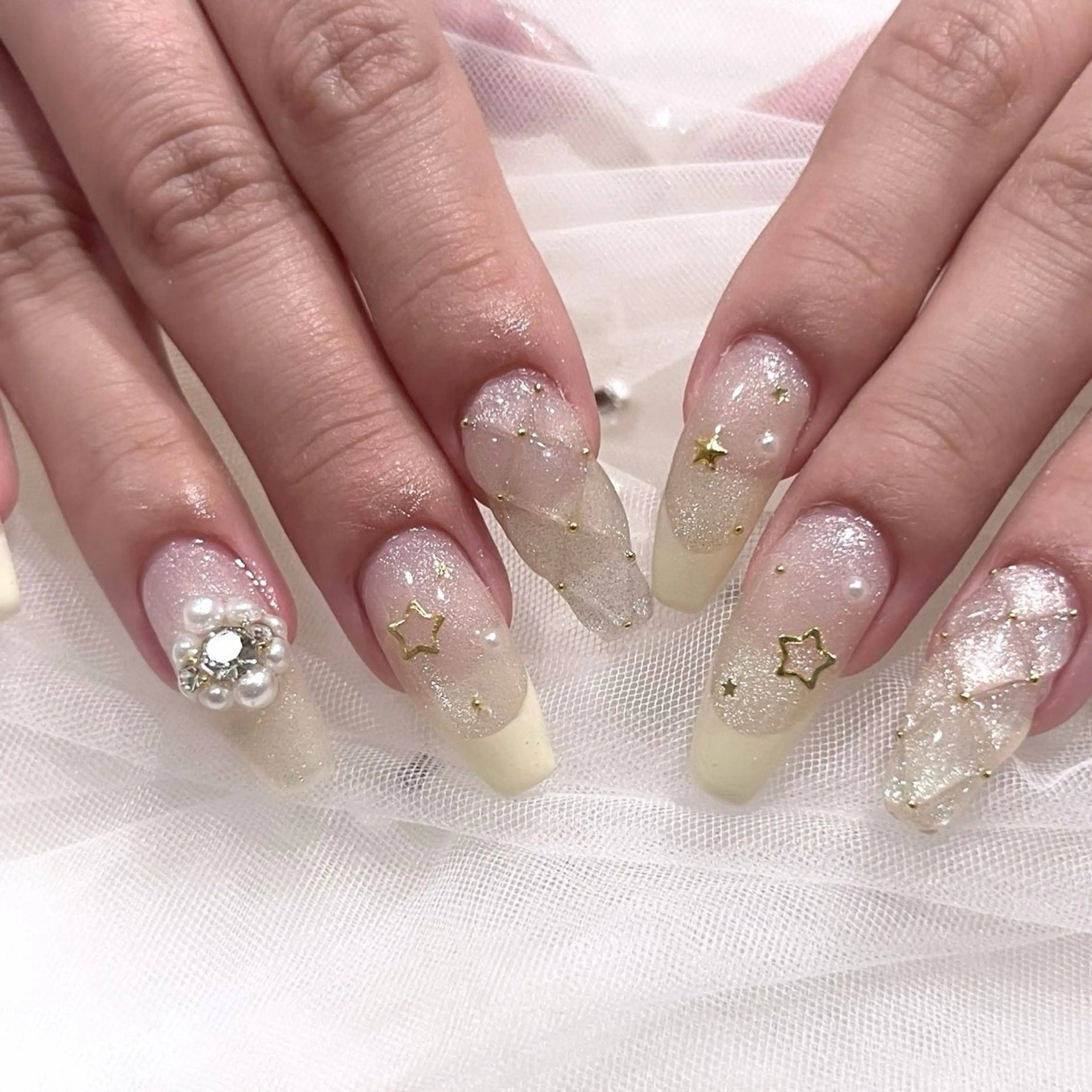 ネイル ハンドネイル 🧁fein. nana🩵のネイルデザイン