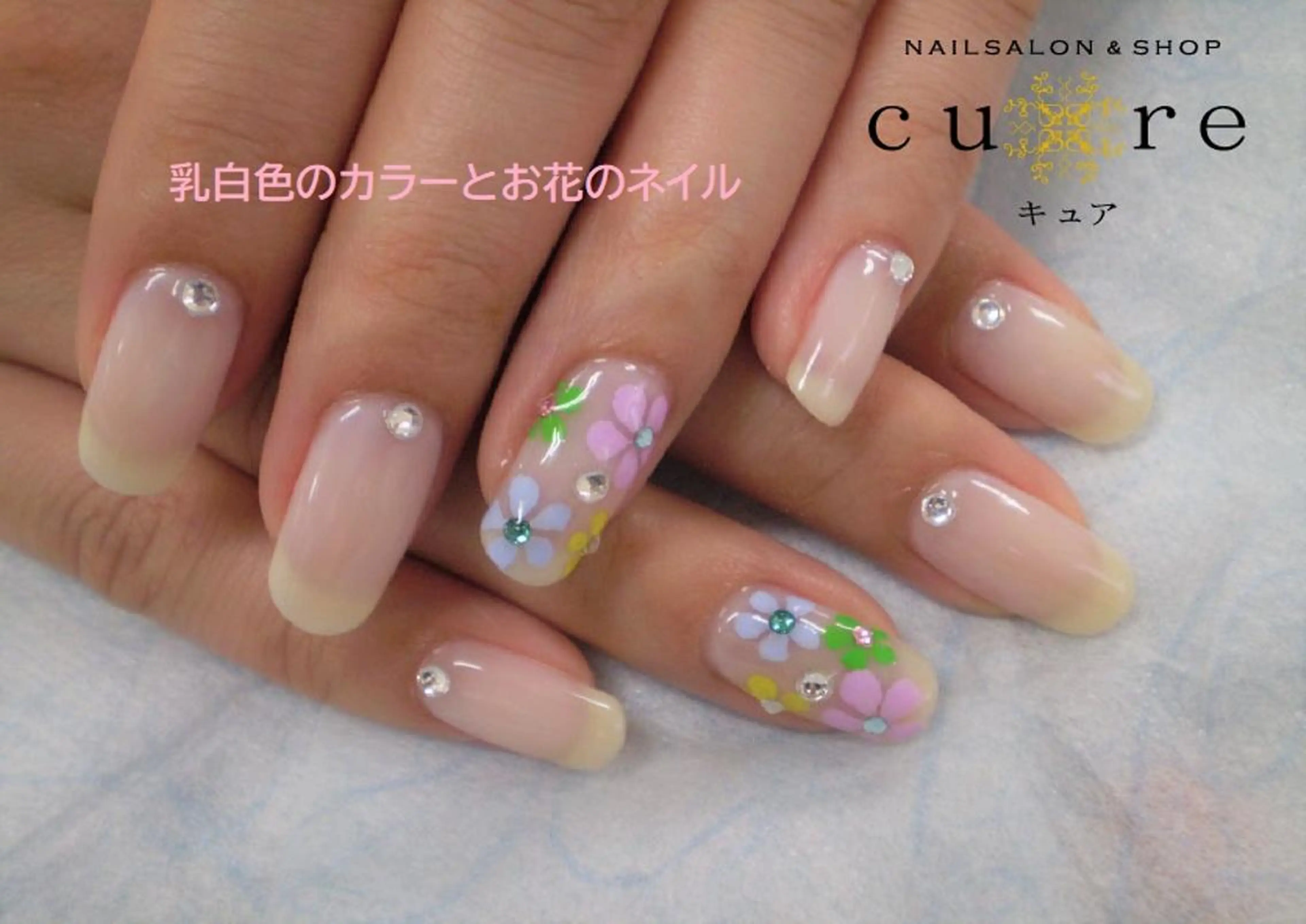 ミディアム ネイル ネイルサロン Cureのネイルデザイン