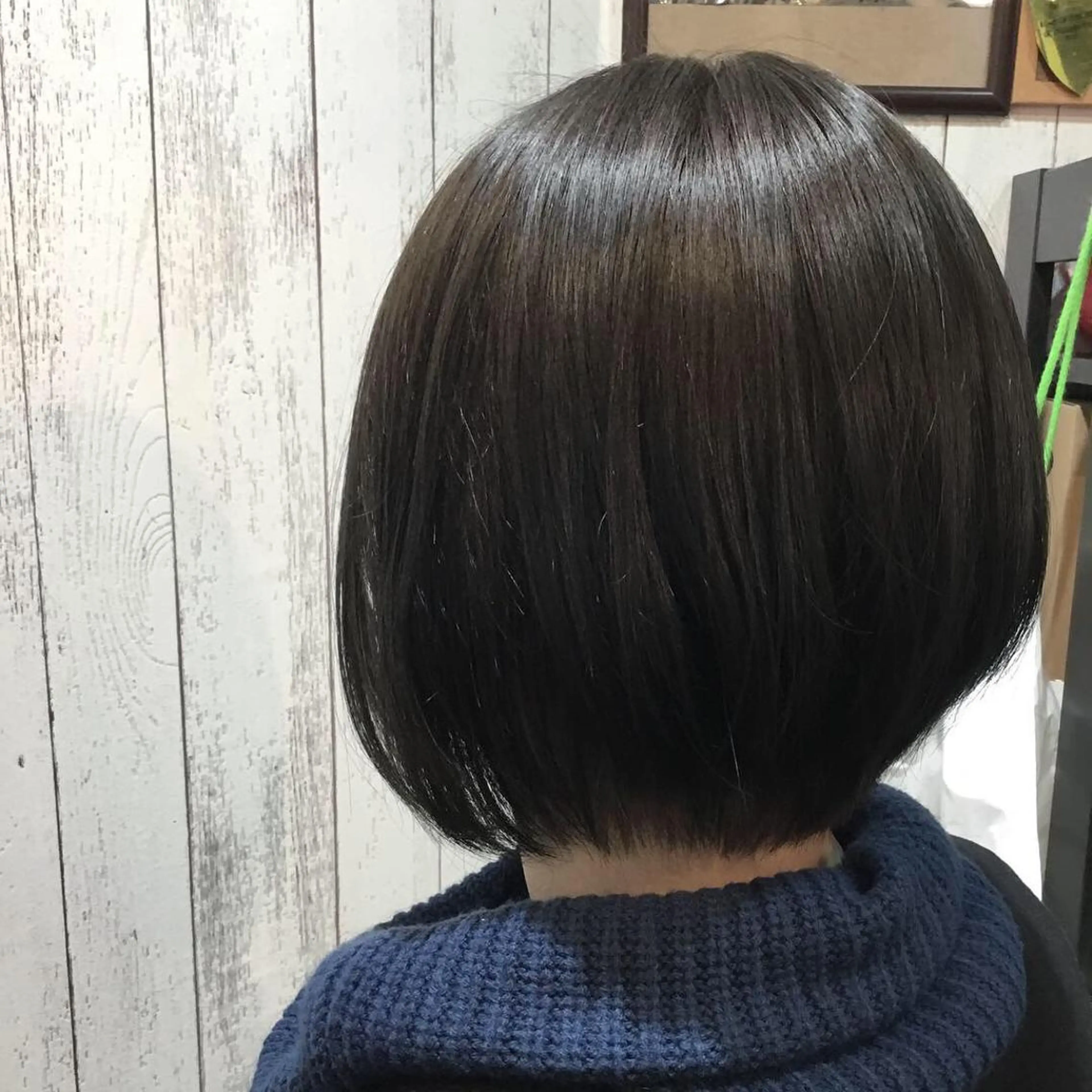 ショート カラー パーマ 金崎 新吾のヘアスタイル