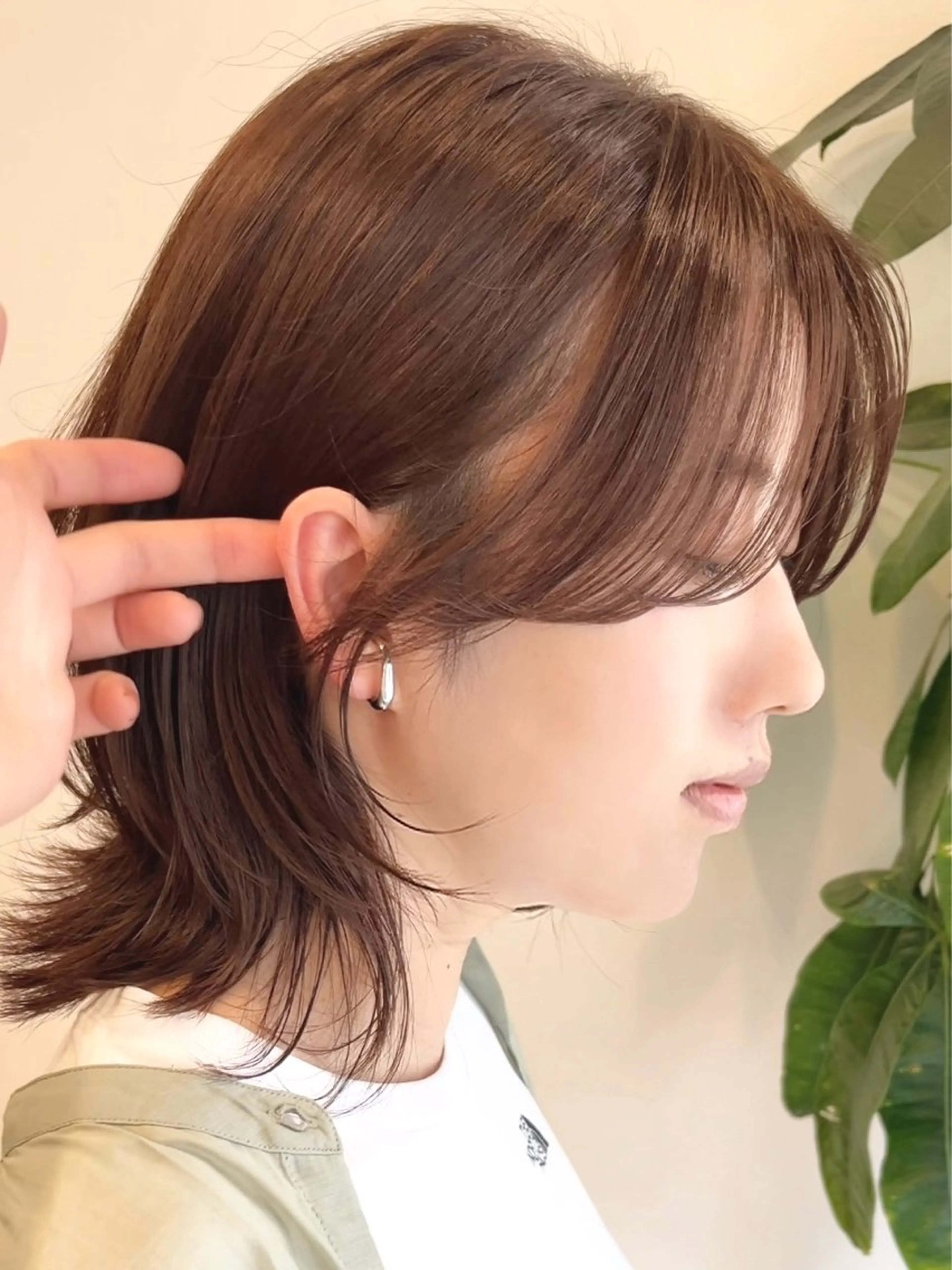 ミディアム カラー ベージュカラー ブリーチ ダブルカラー グレージュ ハイトーンカラー カット VIEW EHIME 齋藤  あつきのヘアスタイル