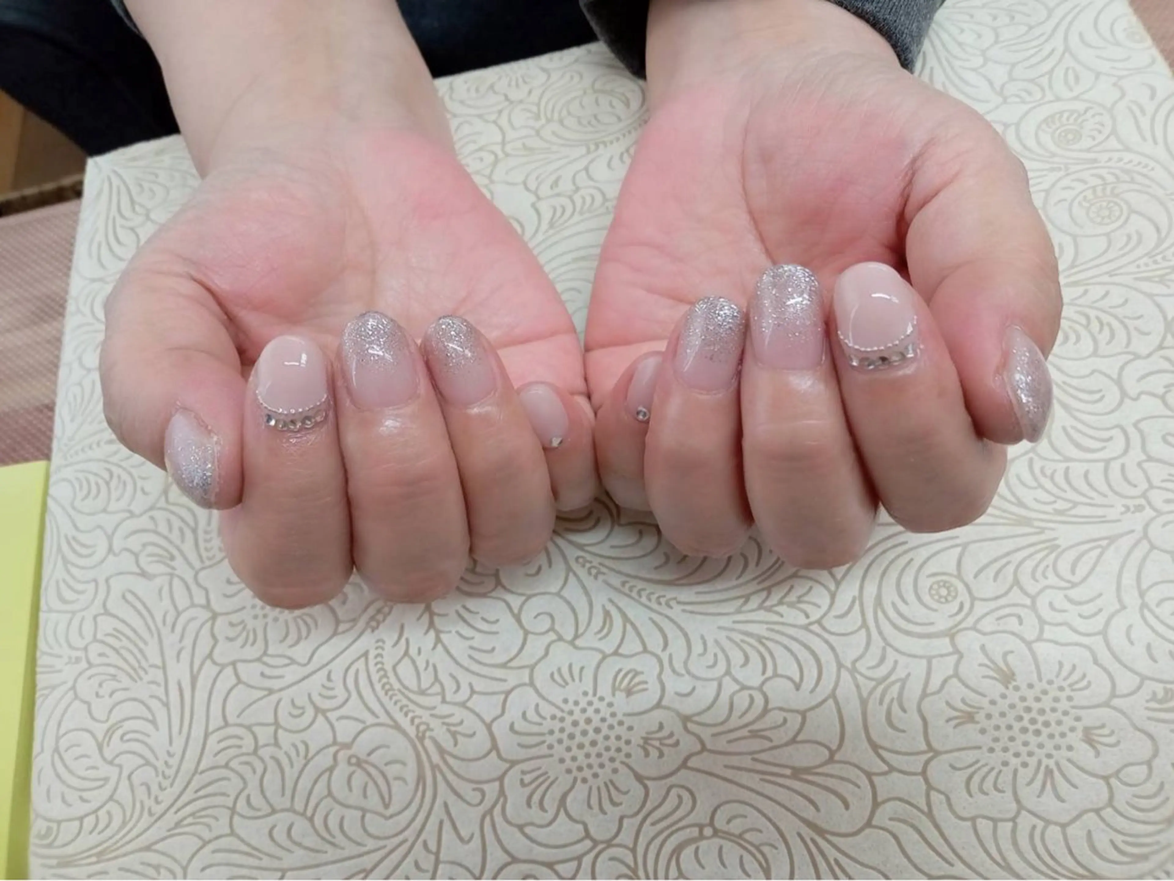 ネイル フラワーネイル precious nail  roomのネイルデザイン