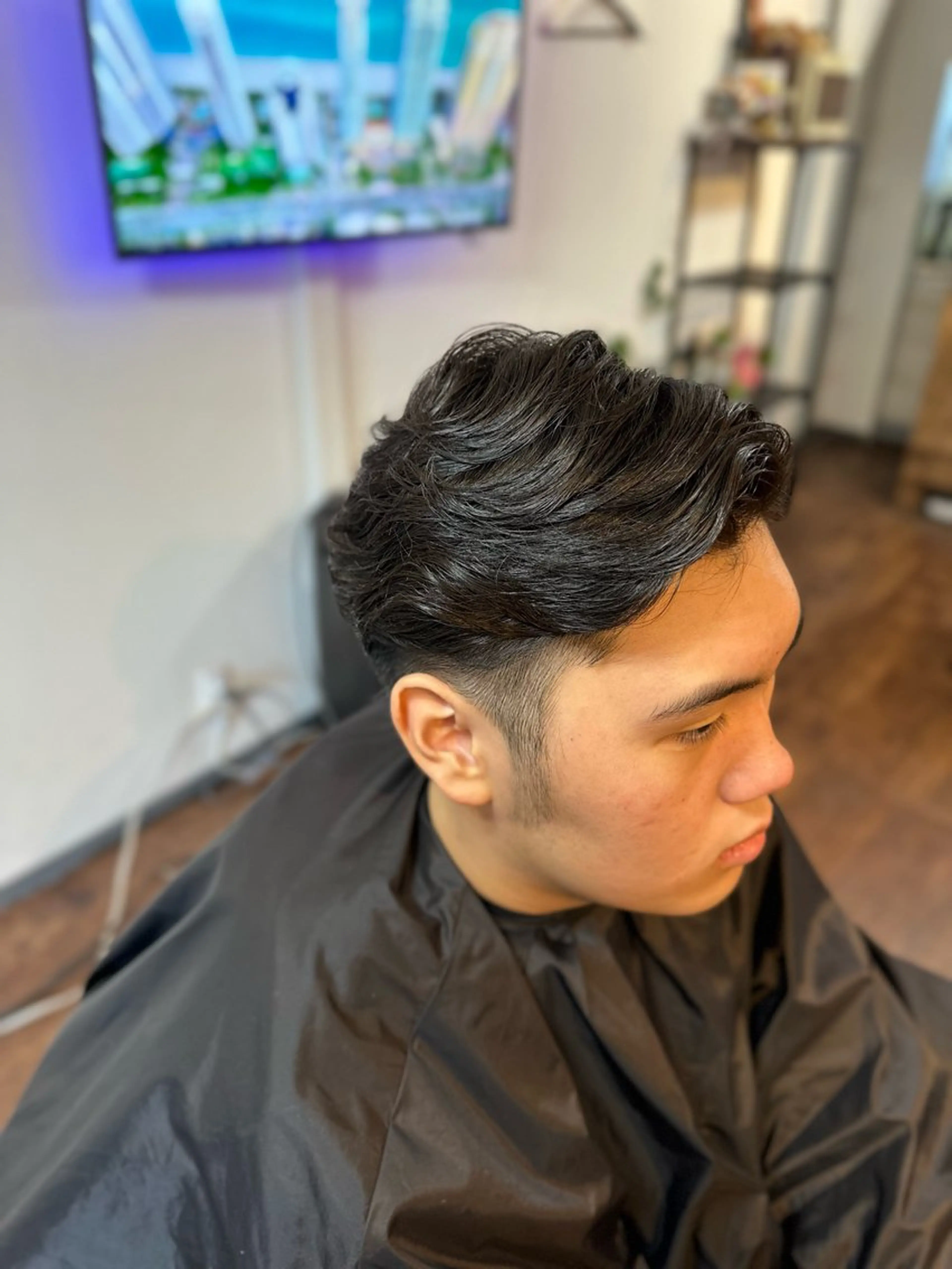 ミディアム パーマ ミディアムパーマ ニュアンスパーマ カット パーマ トリートメント Luzir⭐︎ GEN⭐︎のヘアスタイル