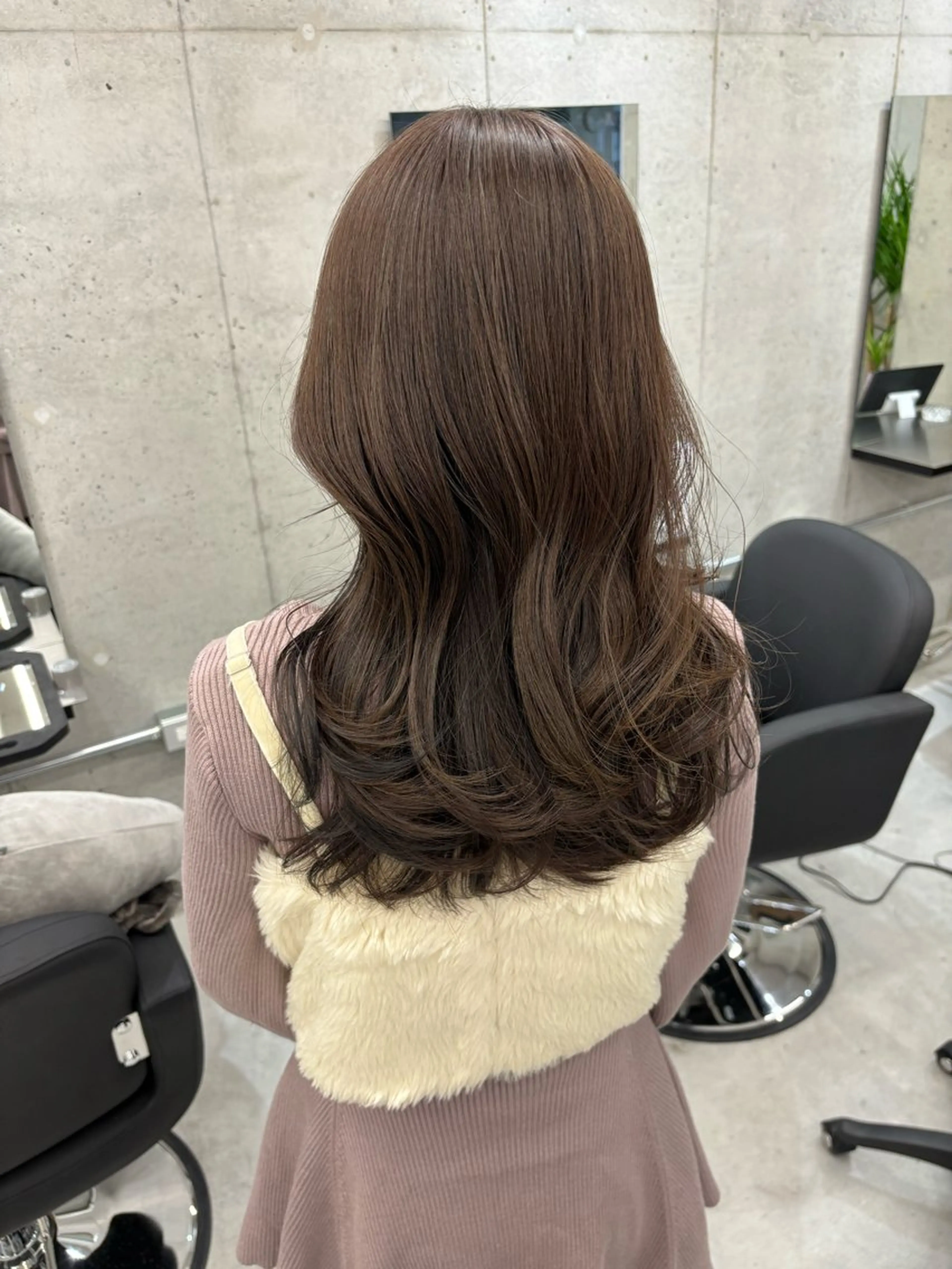 ミディアム 韓国レイヤー🇰🇷 ReLien西大寺店のヘアスタイル