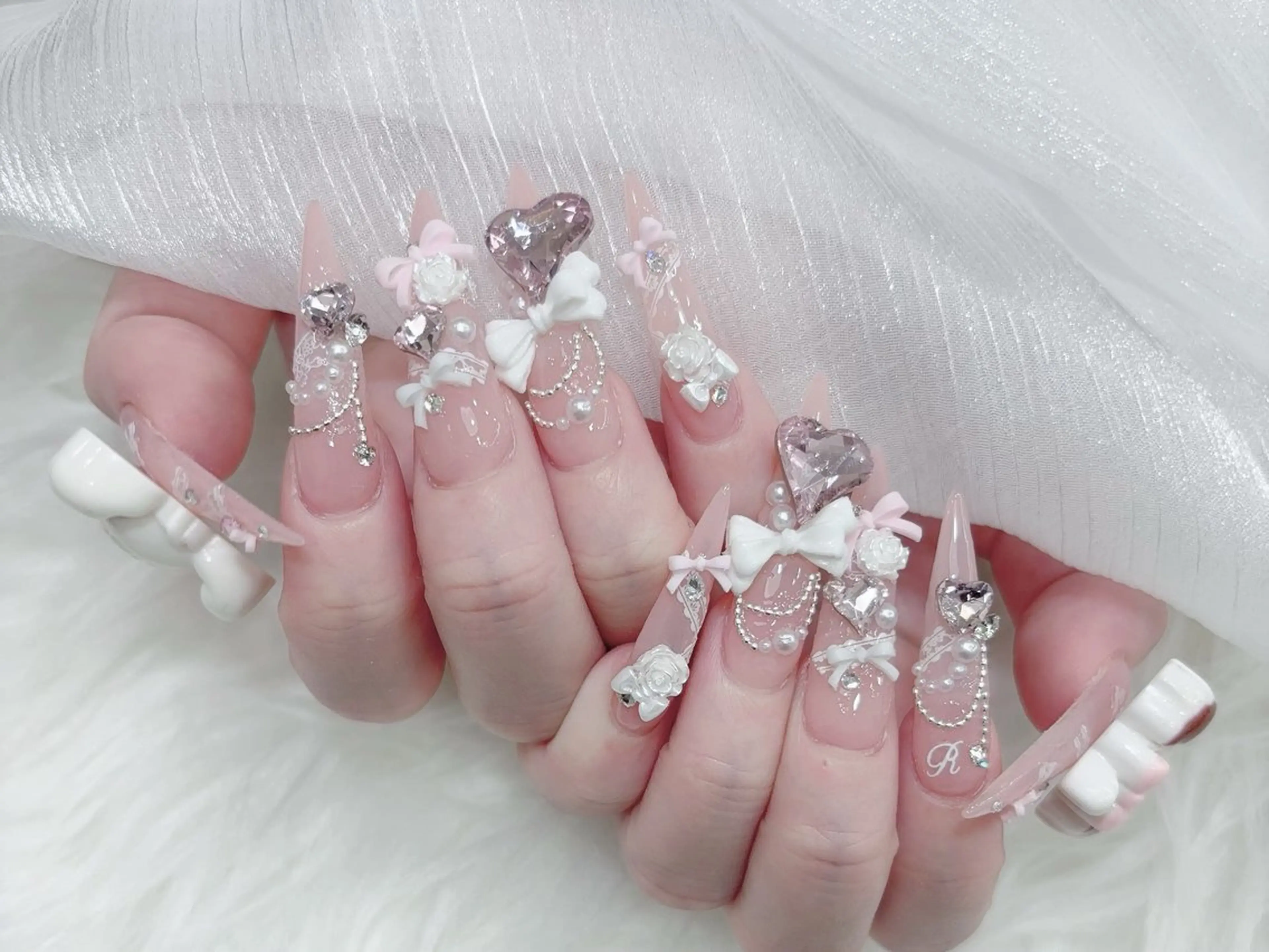 ネイル 成人式 大理石ネイル(マーブル) リボン 夏ネイル ネイルチップ ハンドネイル MoMoA Nail ネイル長さ出し専門店のネイルデザイン