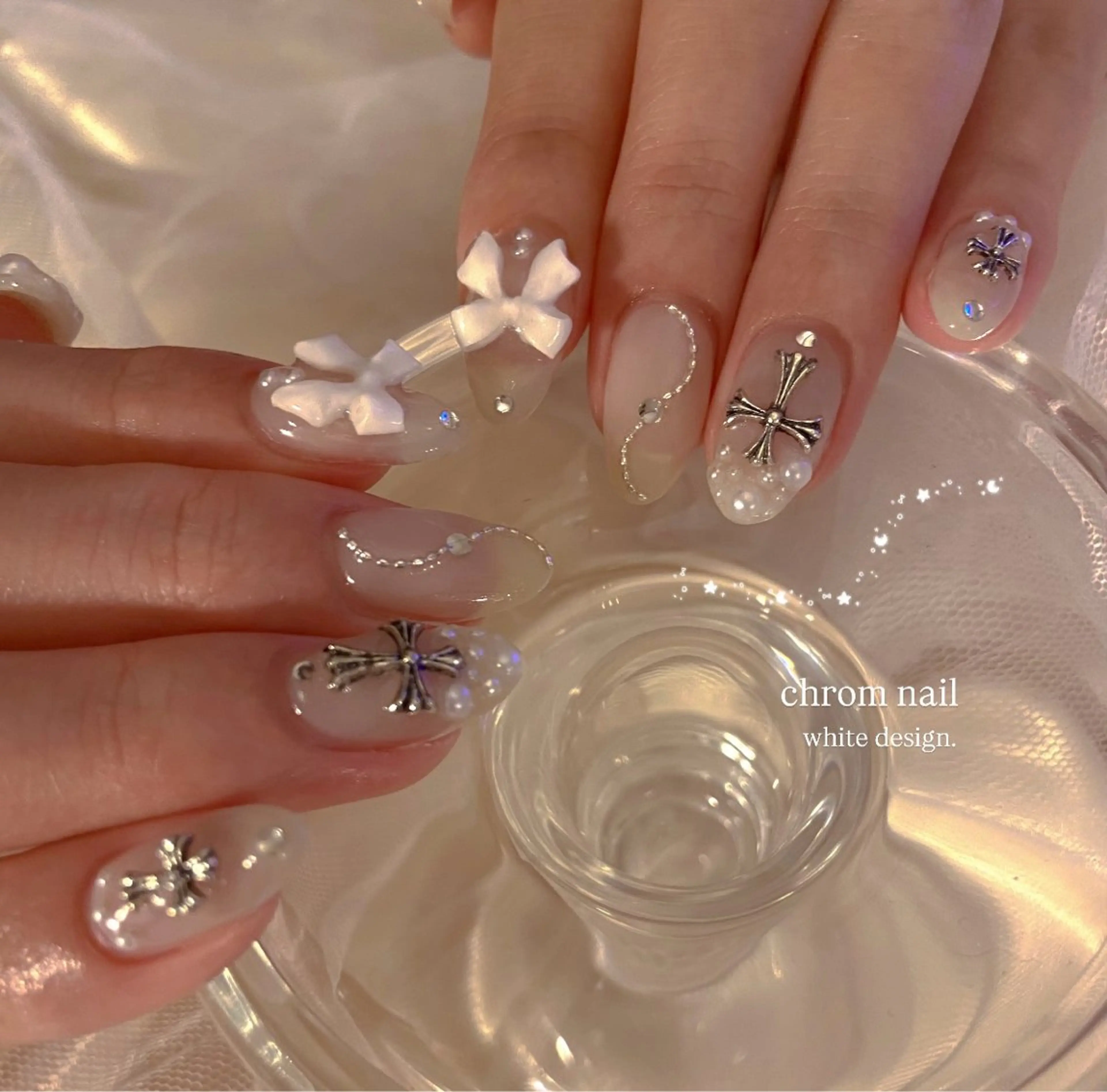 ネイル Luneil VIP Deskのネイルデザイン