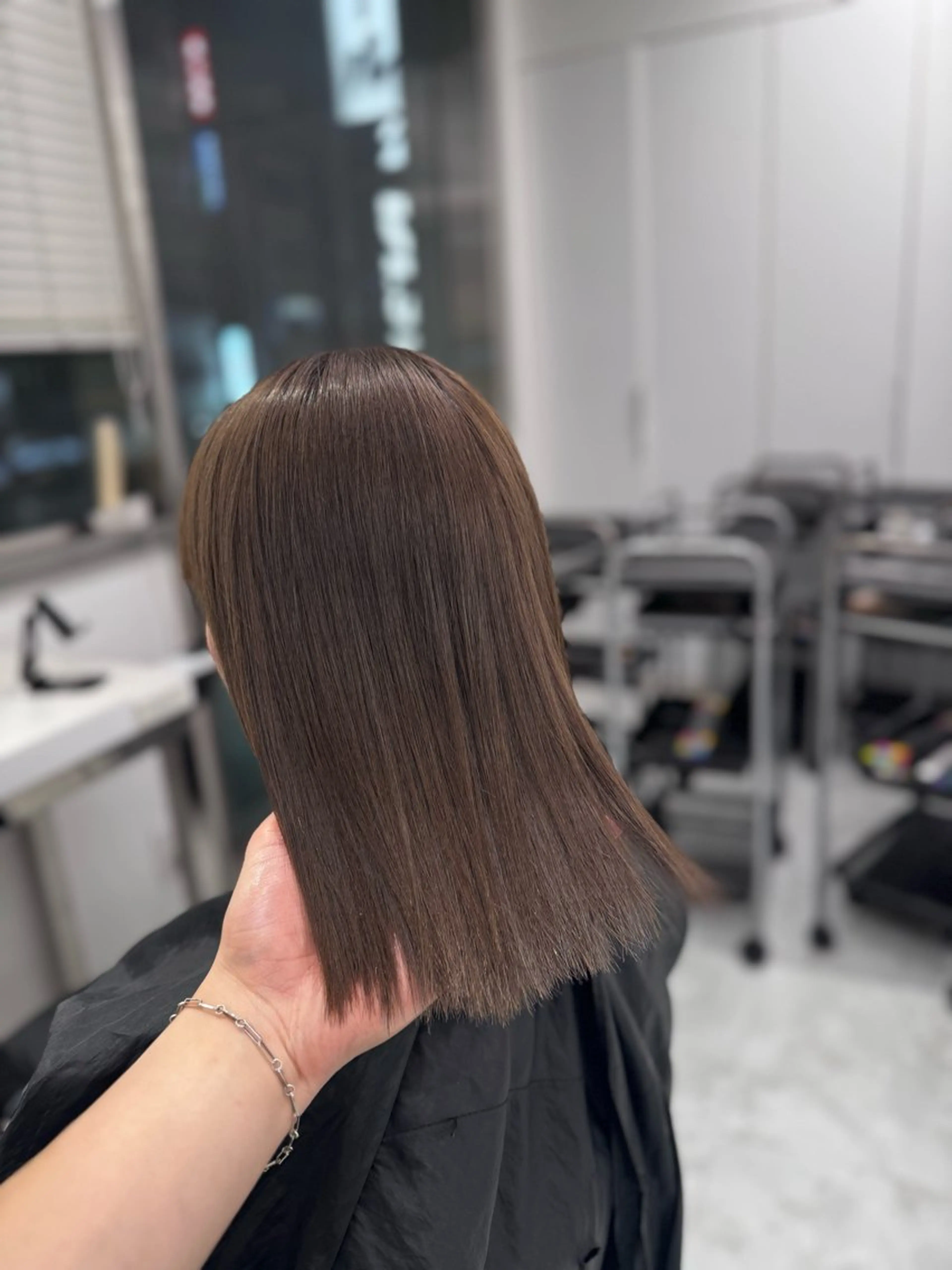 ロング カラー 透け上品ハイトーン 職人ゆうと🤍のヘアスタイル