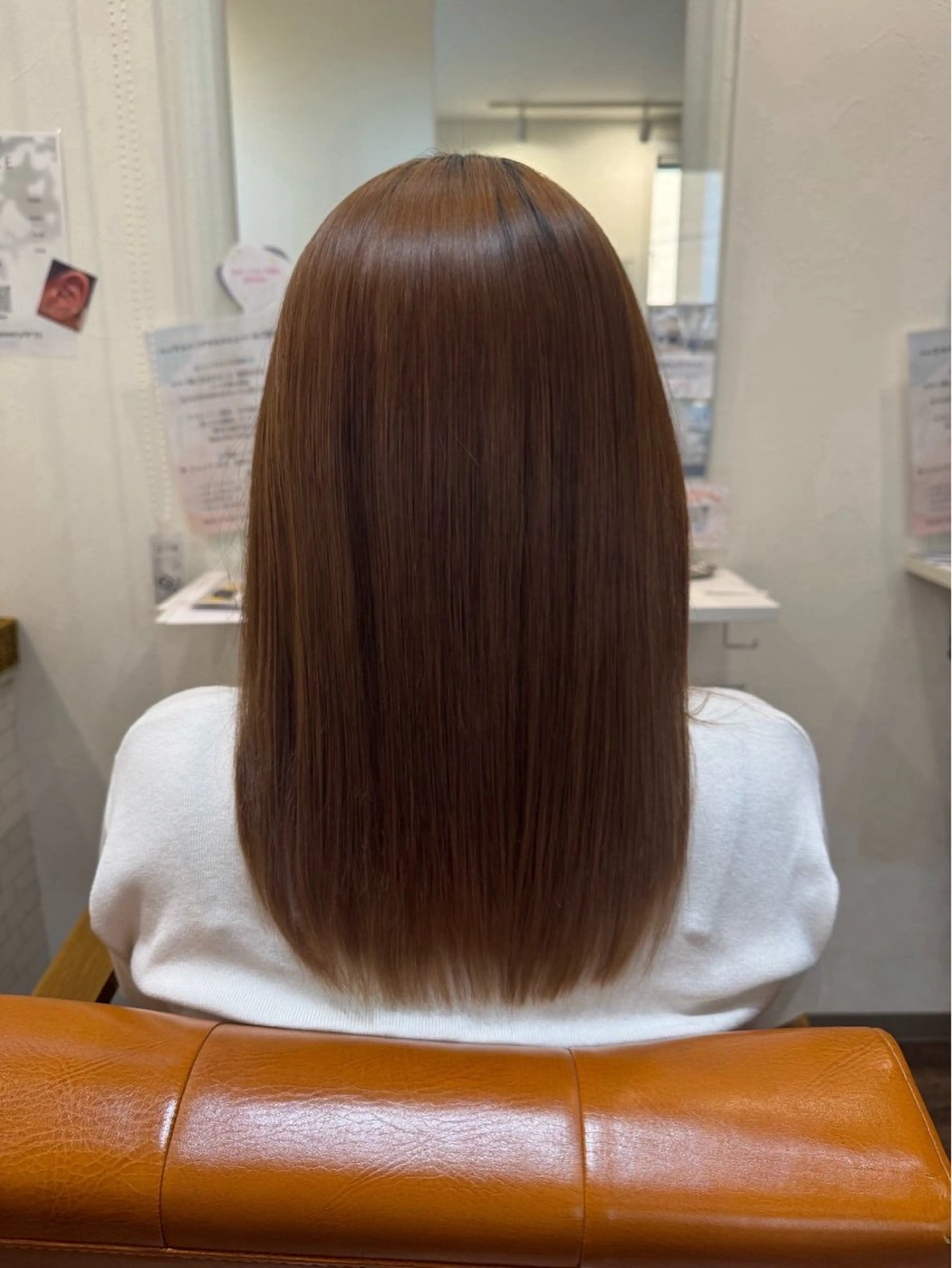 セミロング カット 縮毛矯正 佐々木 涼子のヘアスタイル