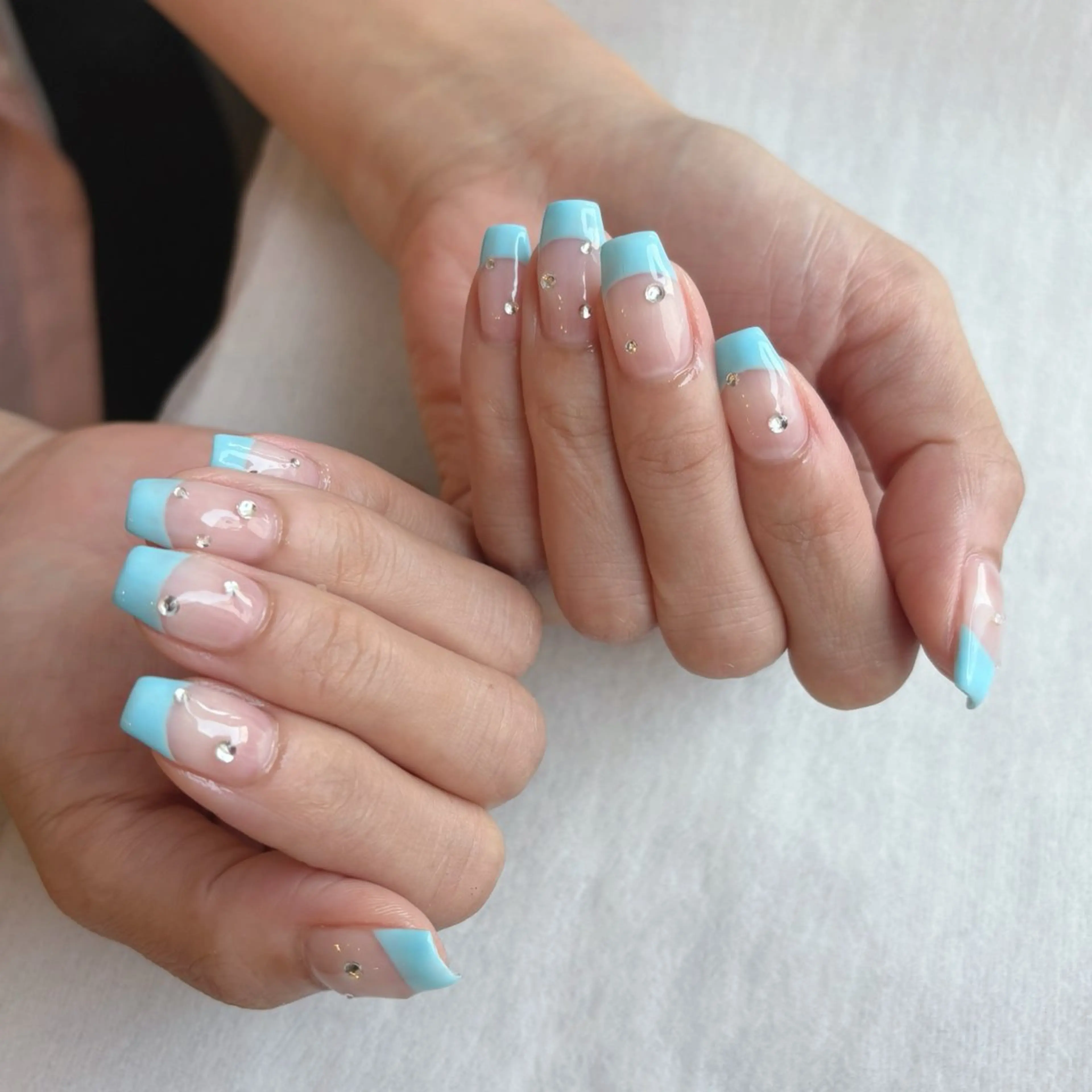 ネイル ブルー フレンチネイル Rich+nail Mayuのネイルデザイン