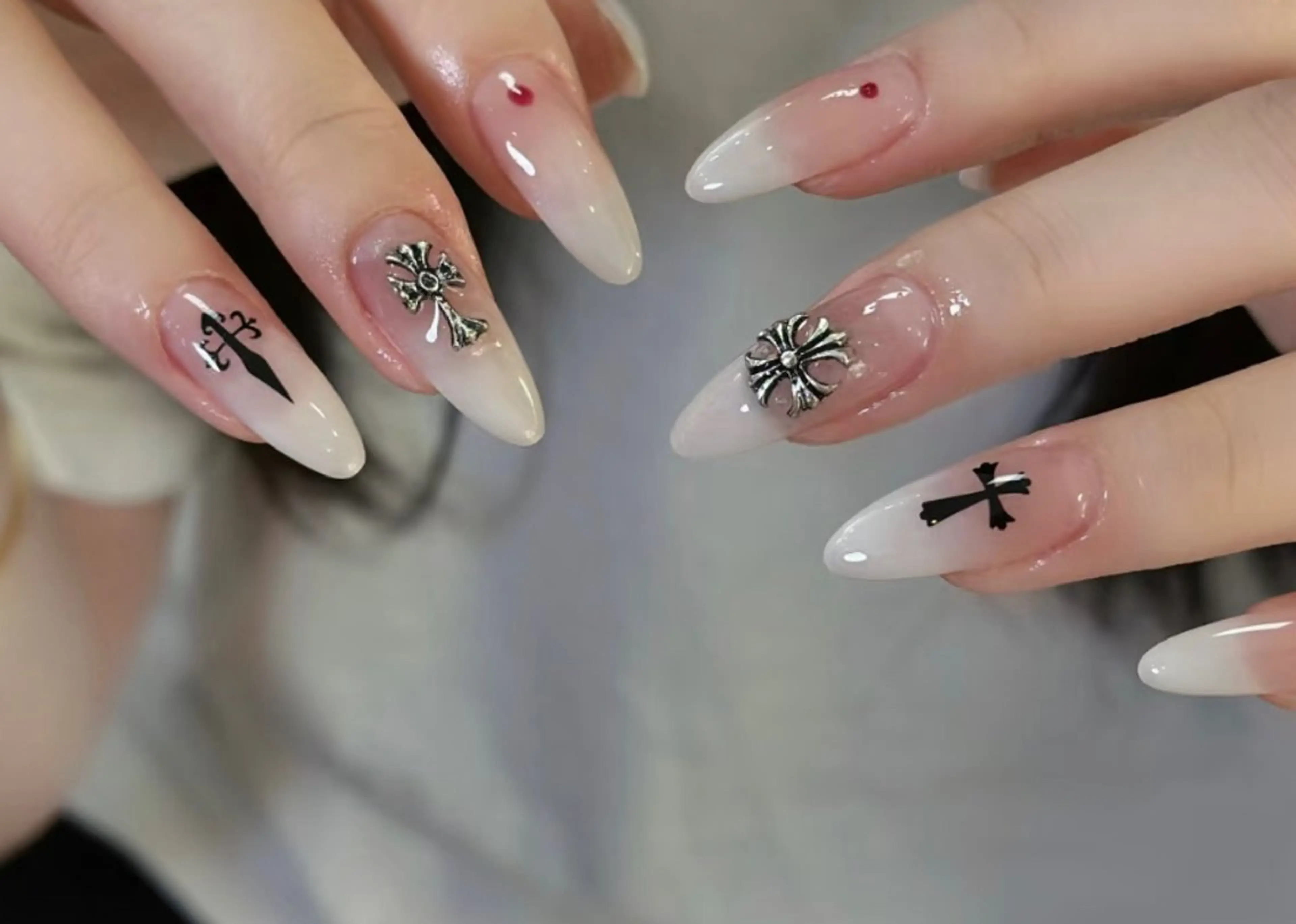 ネイル ハンドネイル ハンドケア 🍑 momo_nailのネイルデザイン