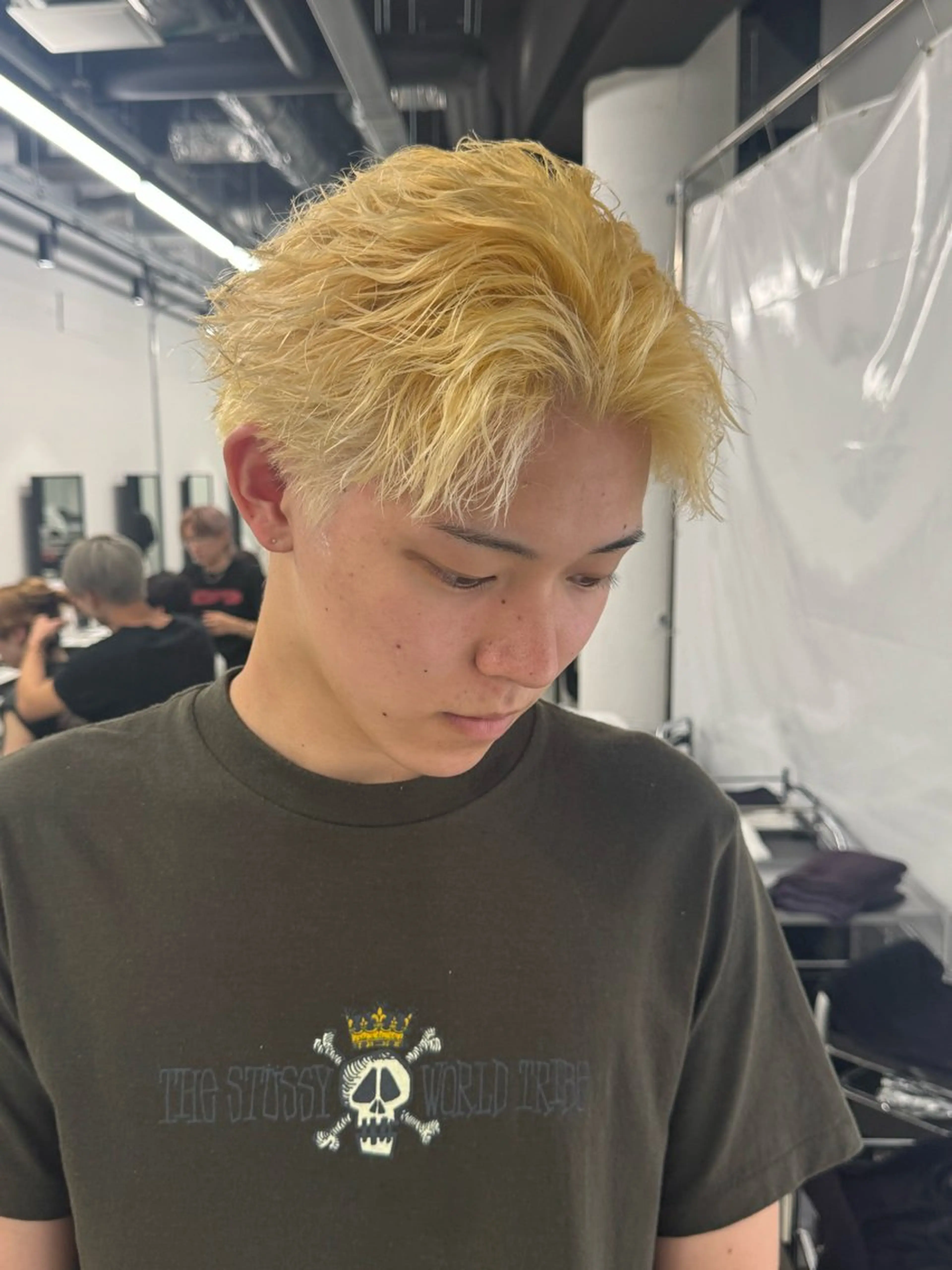 カラー メンズ 岩佐 柚太のヘアスタイル