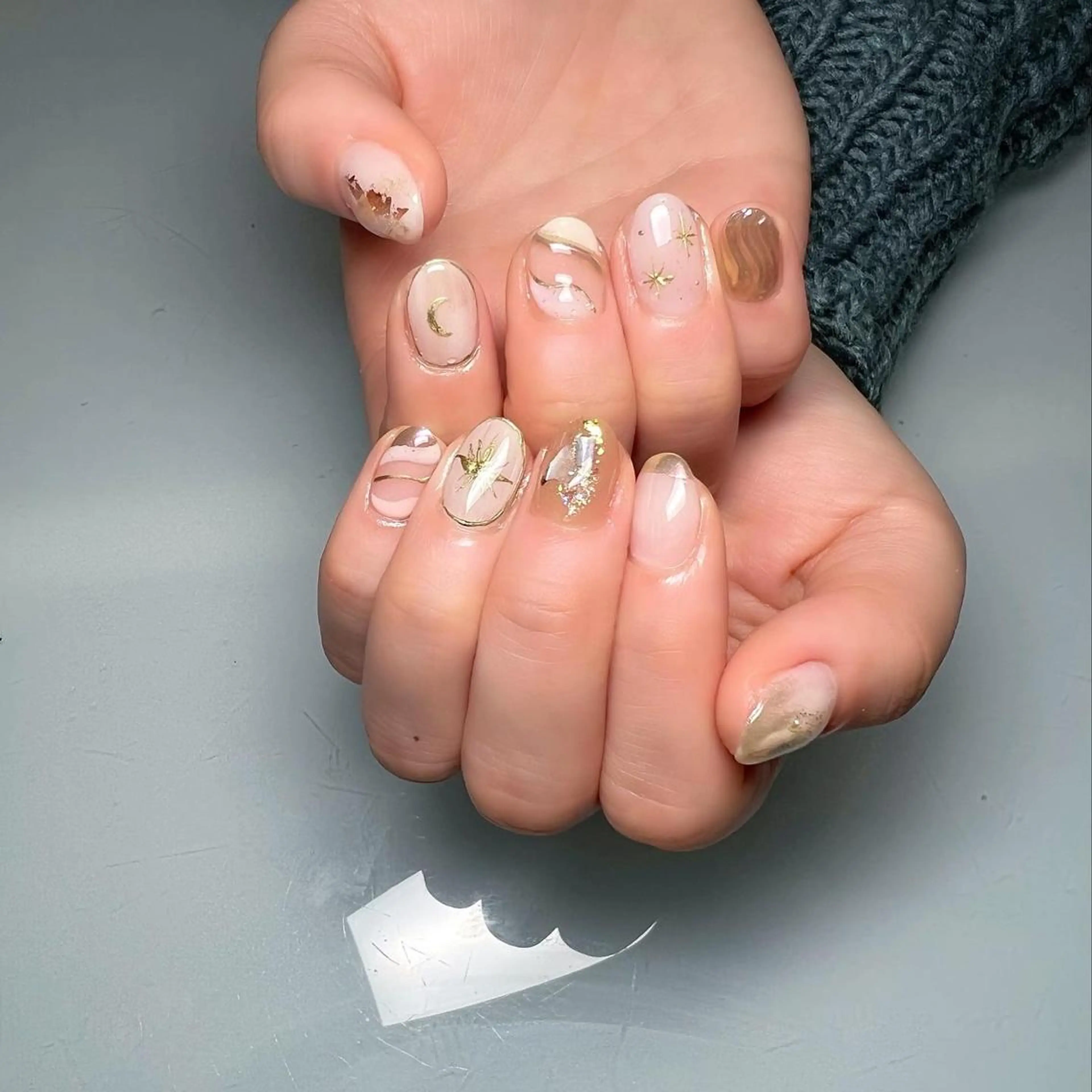 ネイル maison dari (ﾒｿﾞﾝ   ﾀﾞﾘ )所属・高橋 ユカのネイルデザイン