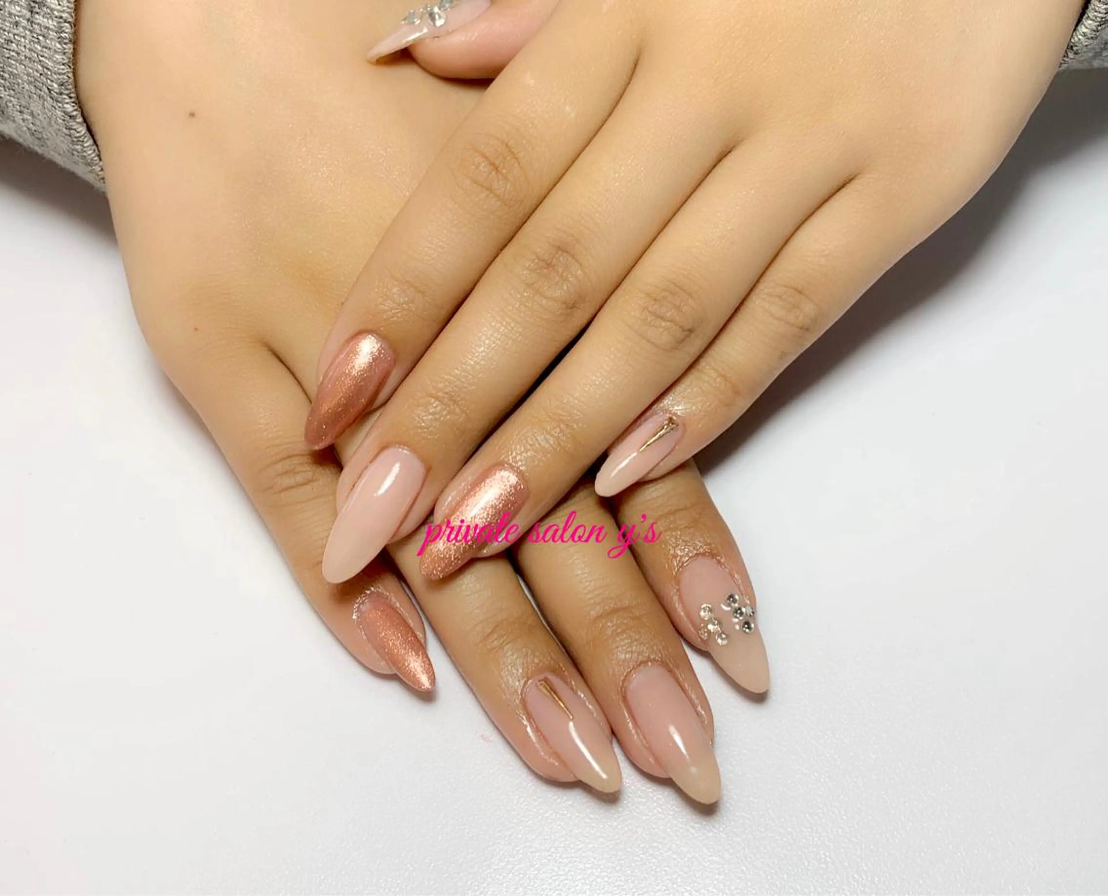 ネイル y' sのネイルデザイン