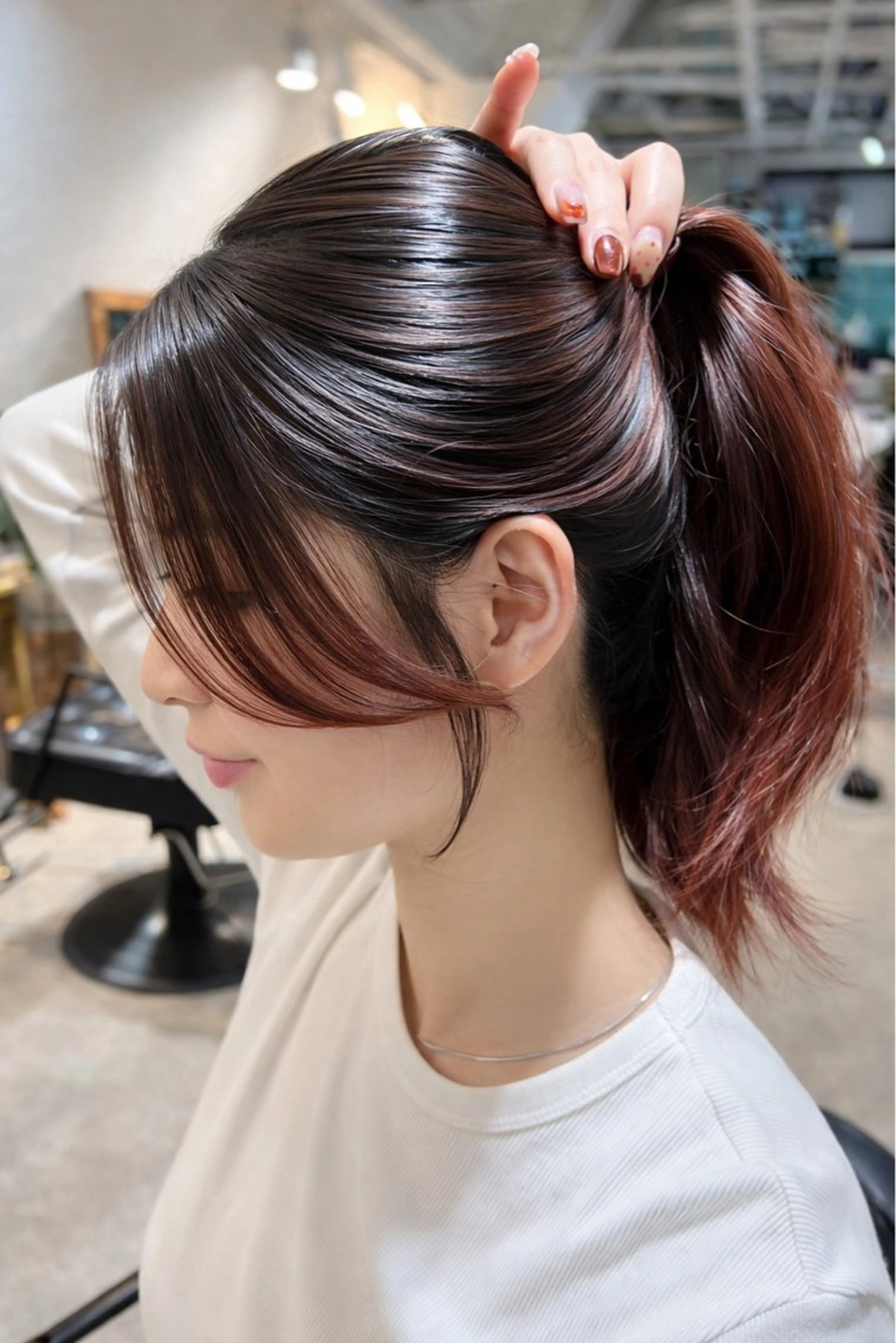 全てのメニューに前髪顔周りのカット1500円でできます。単品不可の写真