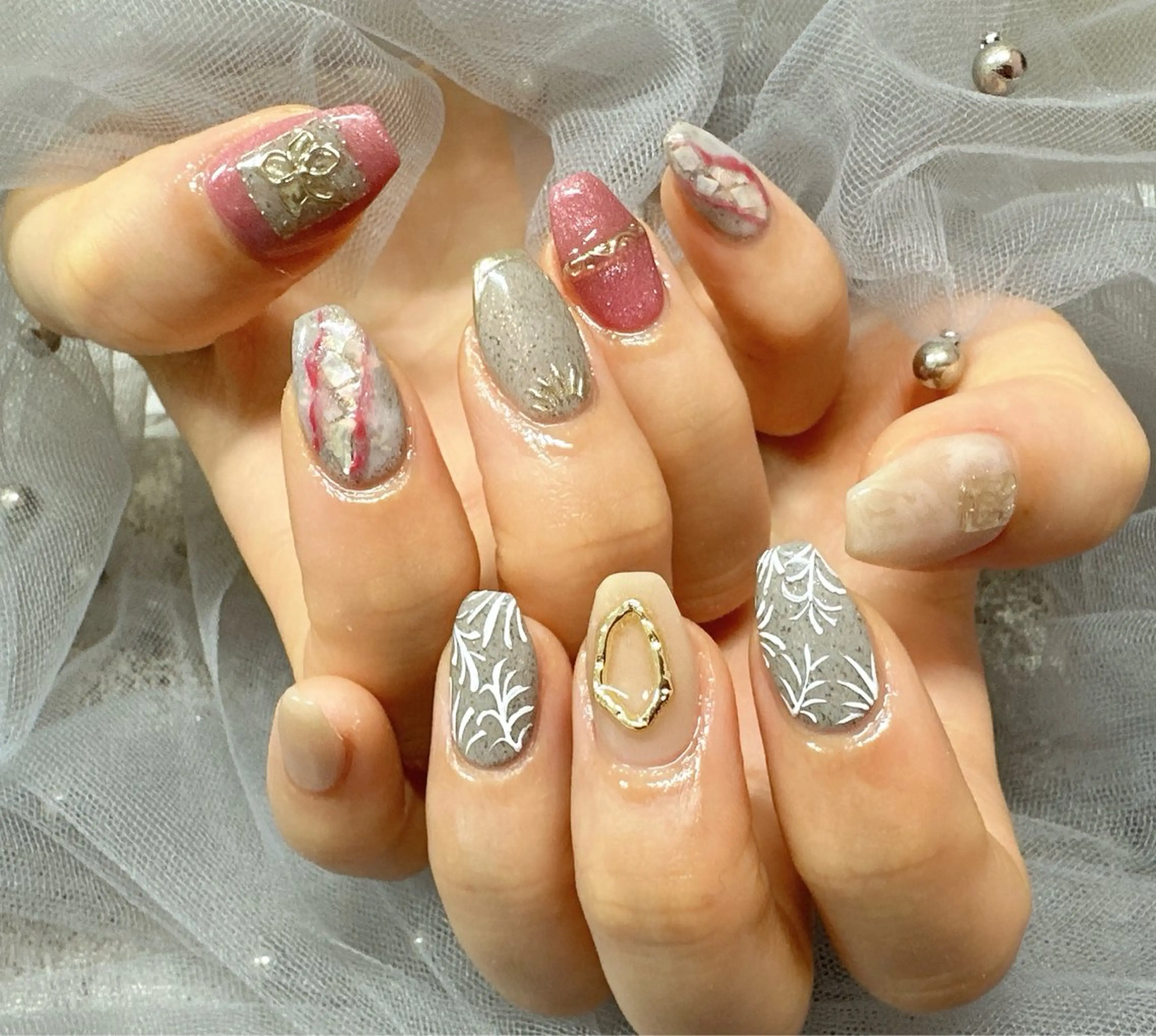 ネイル Luna K.のネイルデザイン