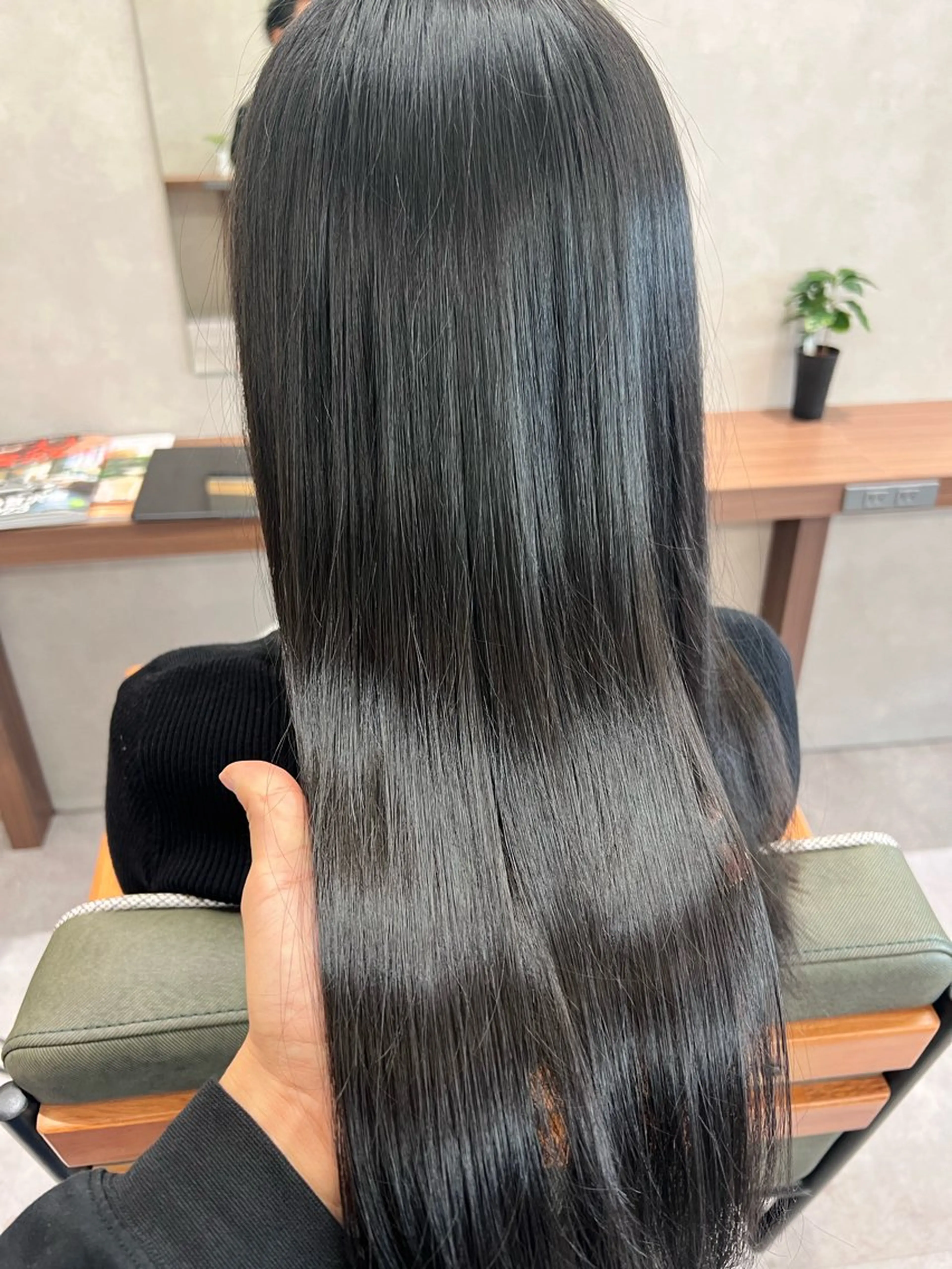 ロング Anthurium 吹田💐のヘアスタイル