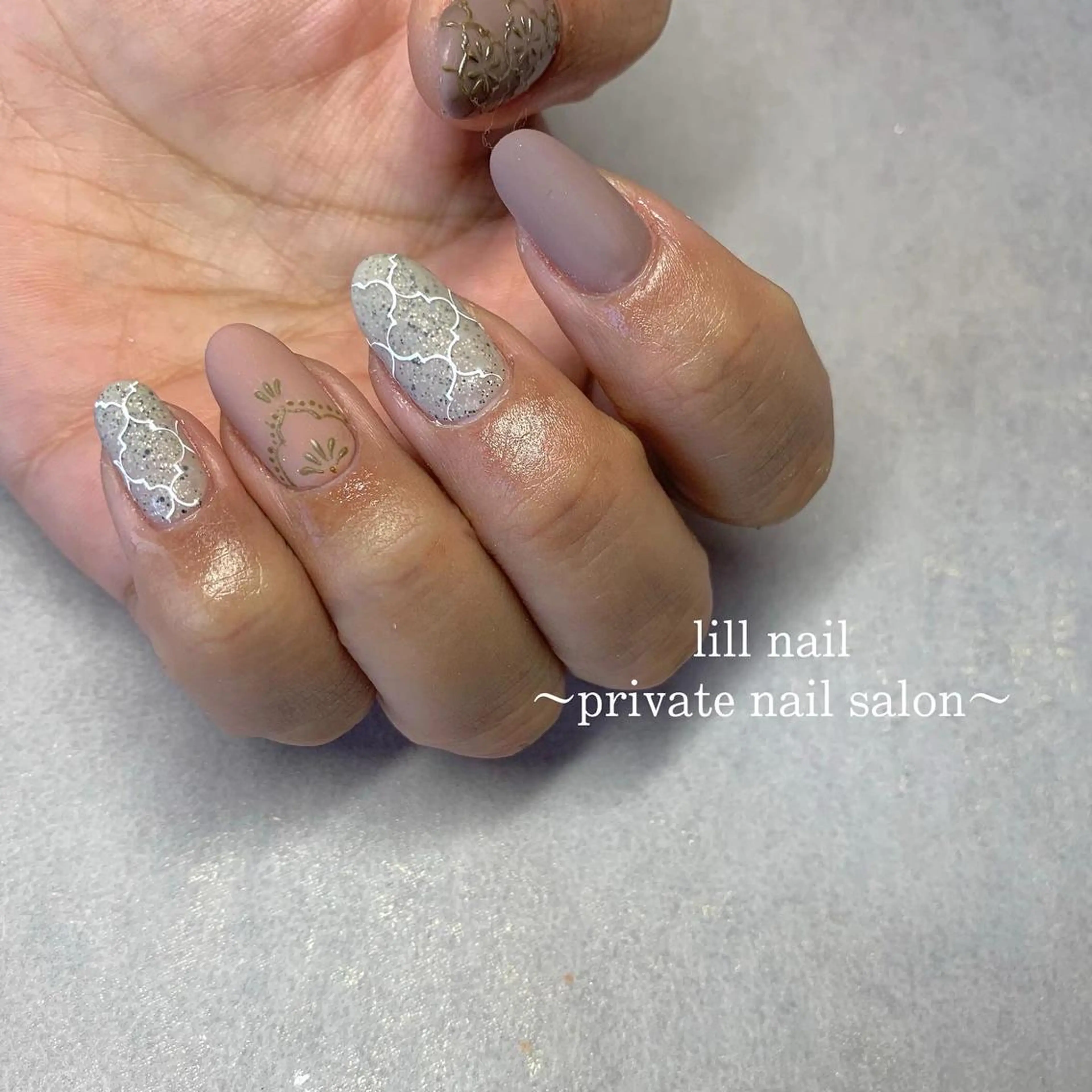 ミディアム pllia beautyのネイルデザイン