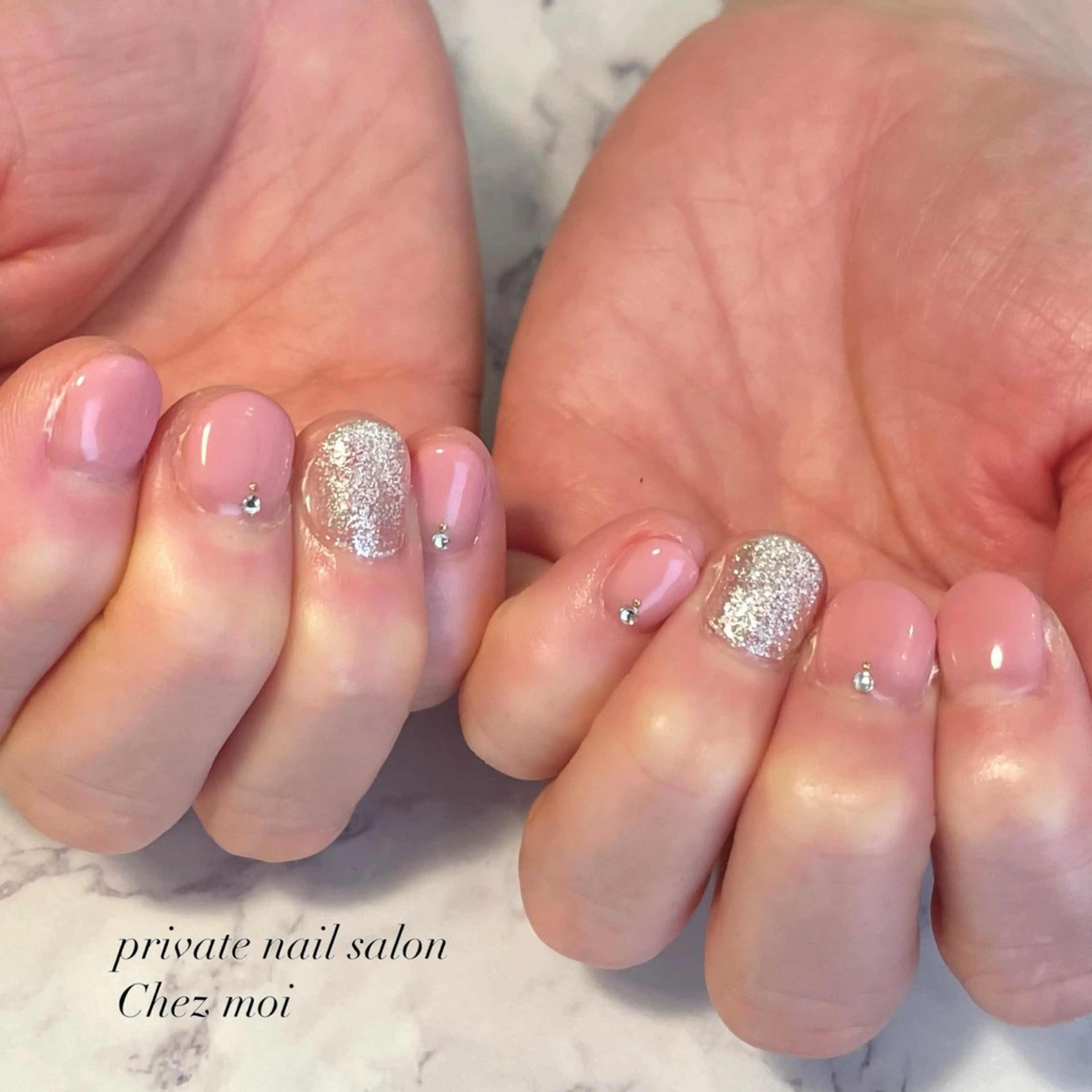 ネイル グラデーション KOMINE TOMOKOのネイルデザイン