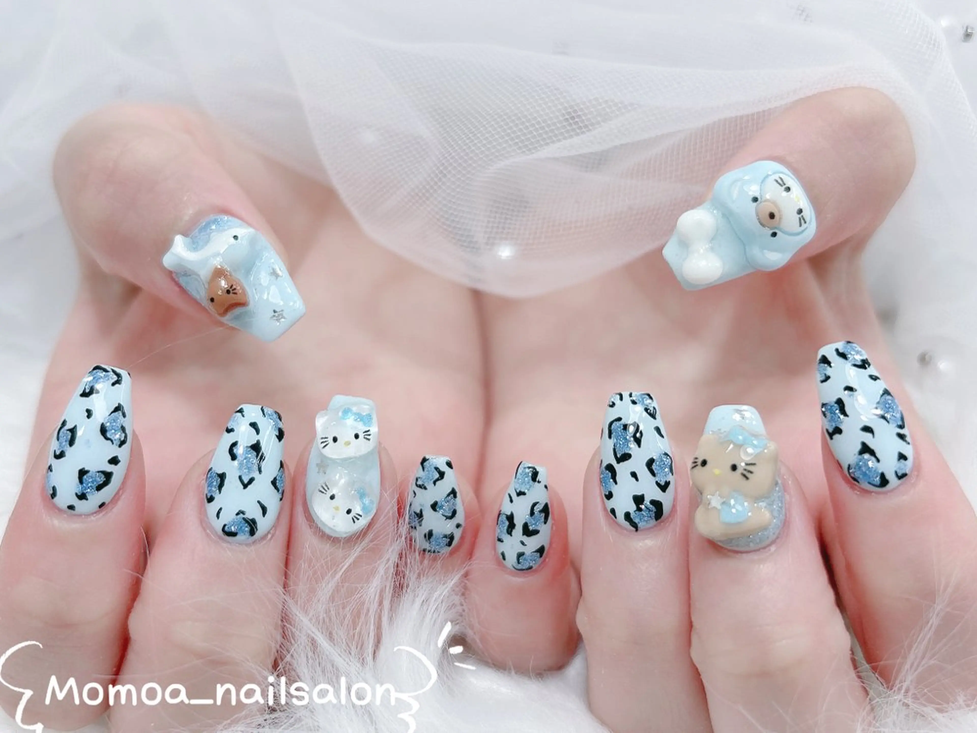 ネイル キラキラネイル スカルプネイル ハンドネイル MoMoA Nail ネイル長さ出し専門店のネイルデザイン