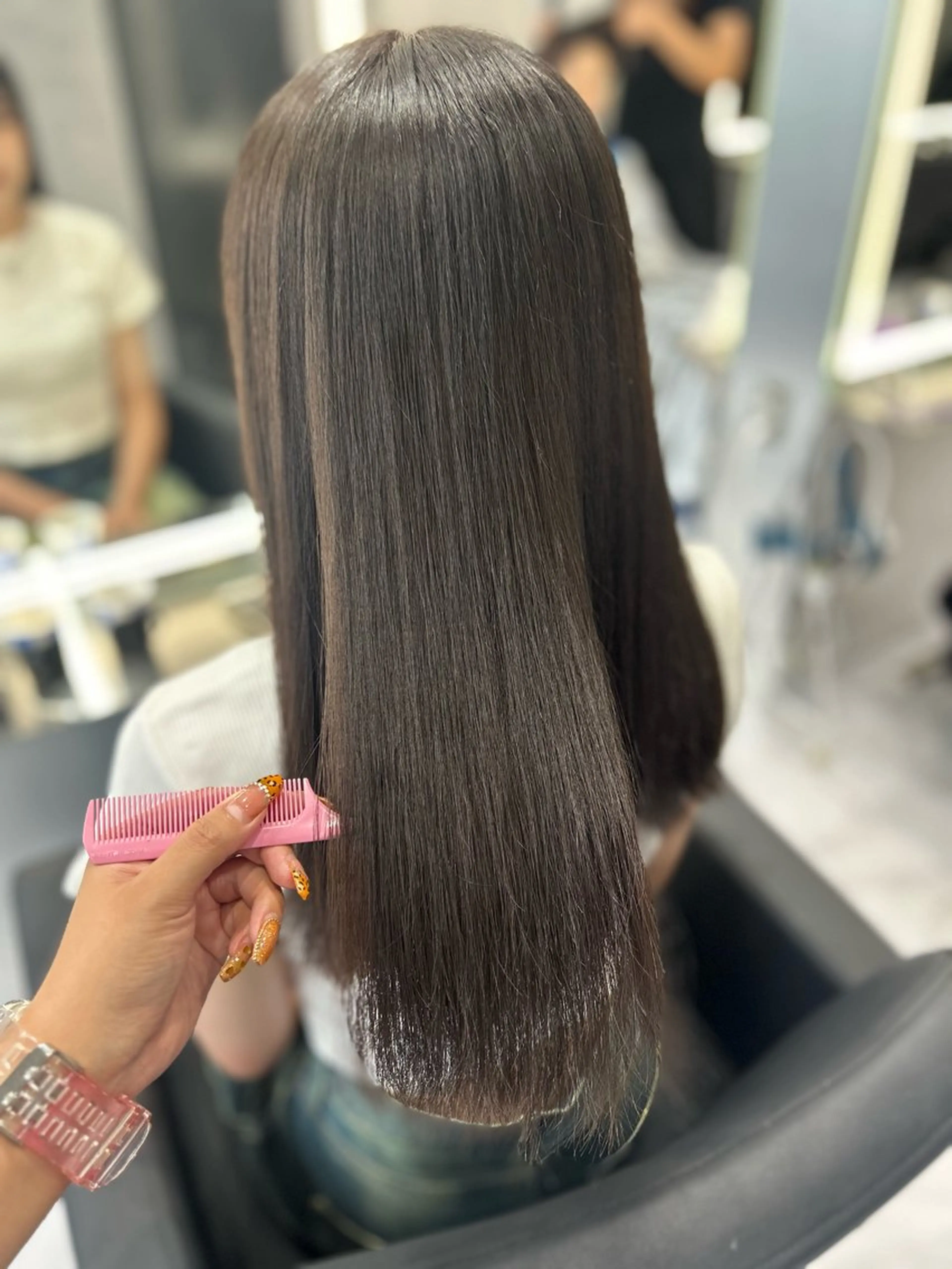 ロング 縮毛矯正 森下 ゆきなのヘアスタイル