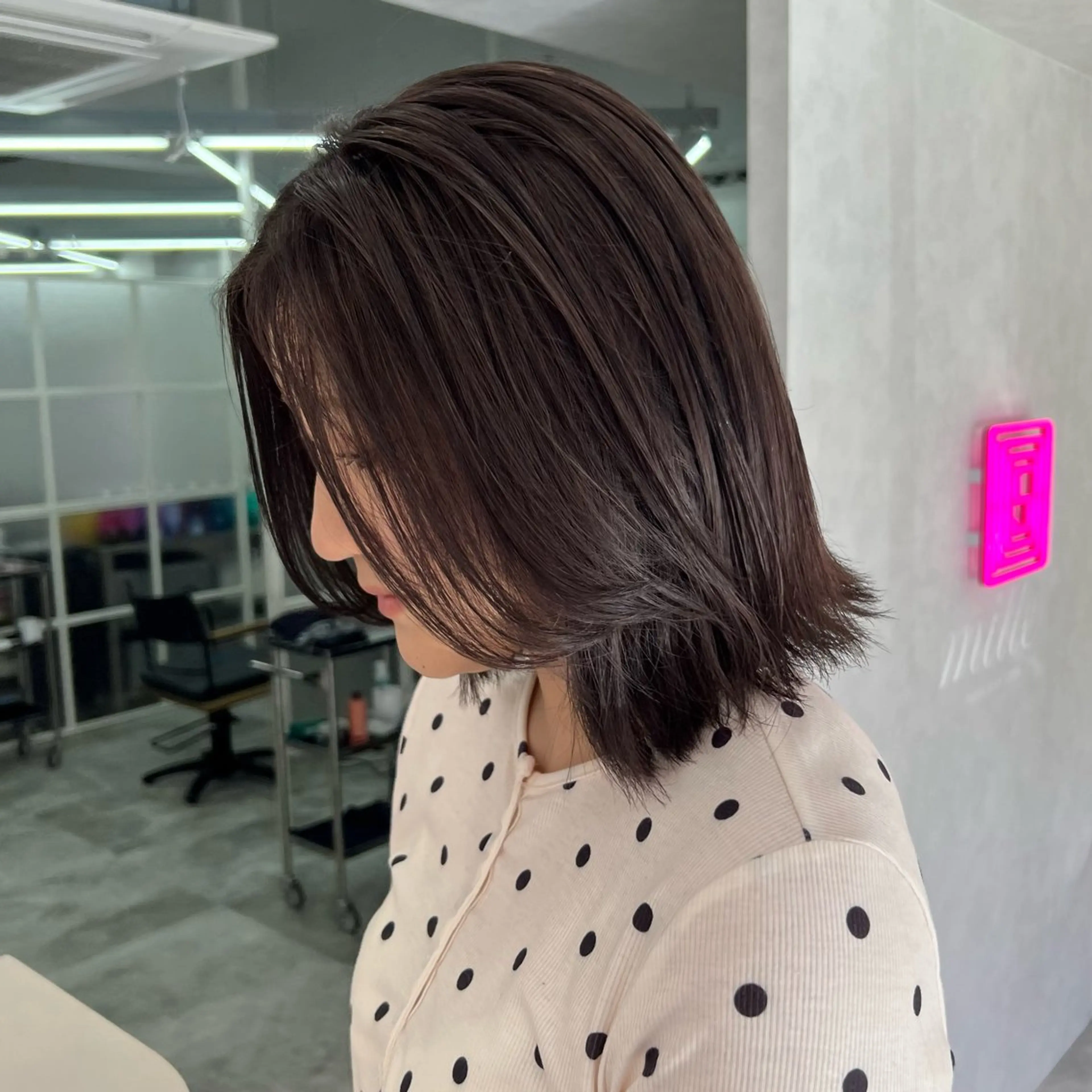 ミディアム カット ヘアカラー トリートメント 岸下 理緒のヘアスタイル