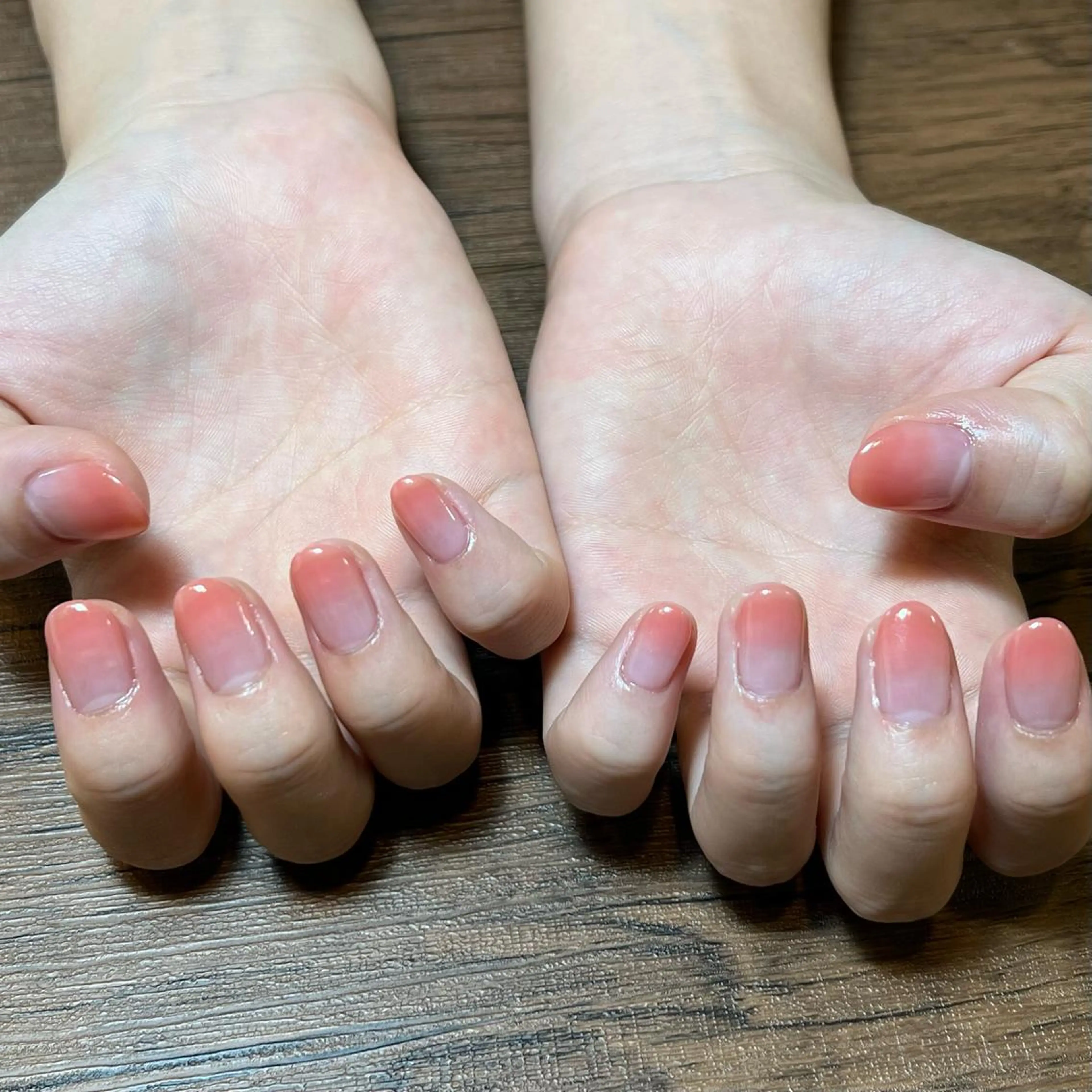 ネイル クリアネイル グラデーション オフのみ(ネイル) HENRIETTA NAILSALONのネイルデザイン