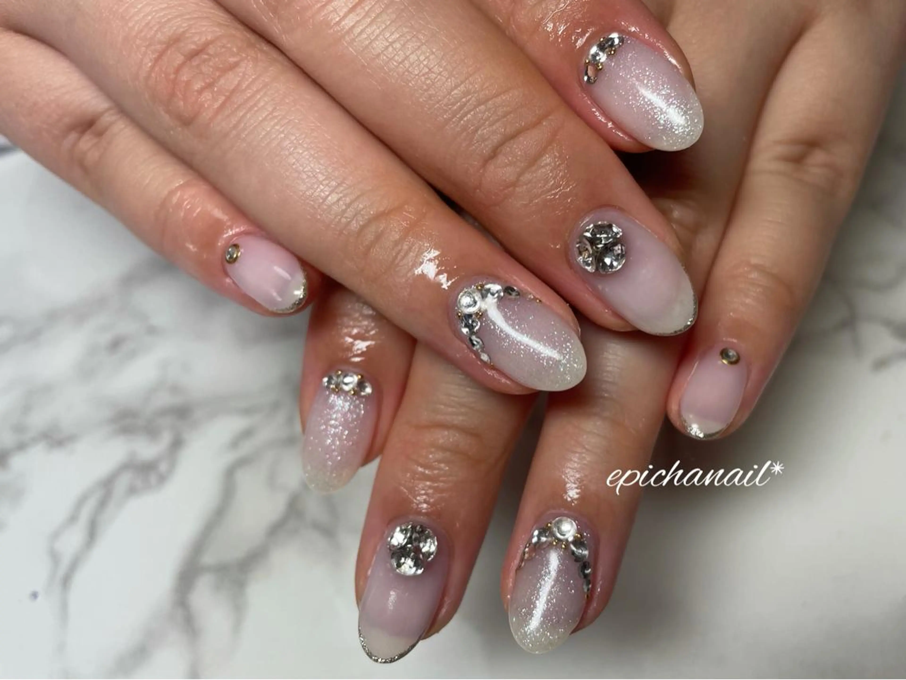 ネイル ブライダルネイル EPICHA NAILのネイルデザイン