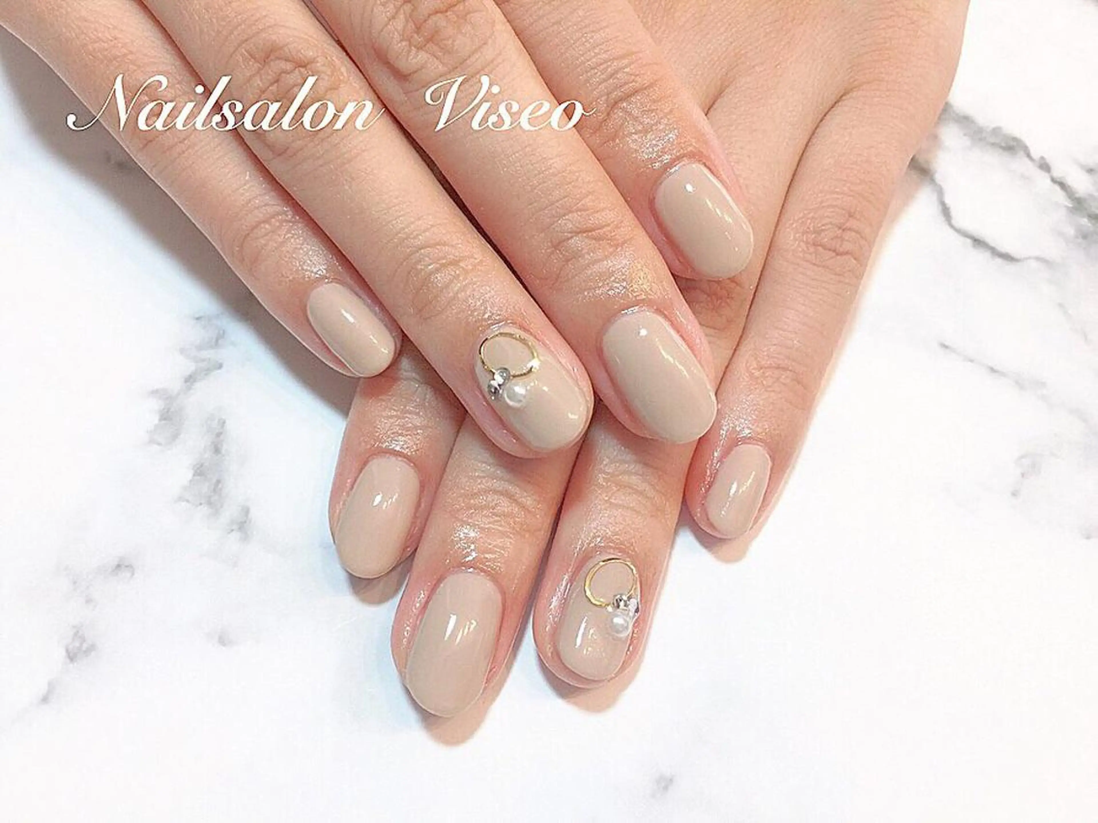 ネイル Viseo《6週間 長持ちパラジェル》のネイルデザイン