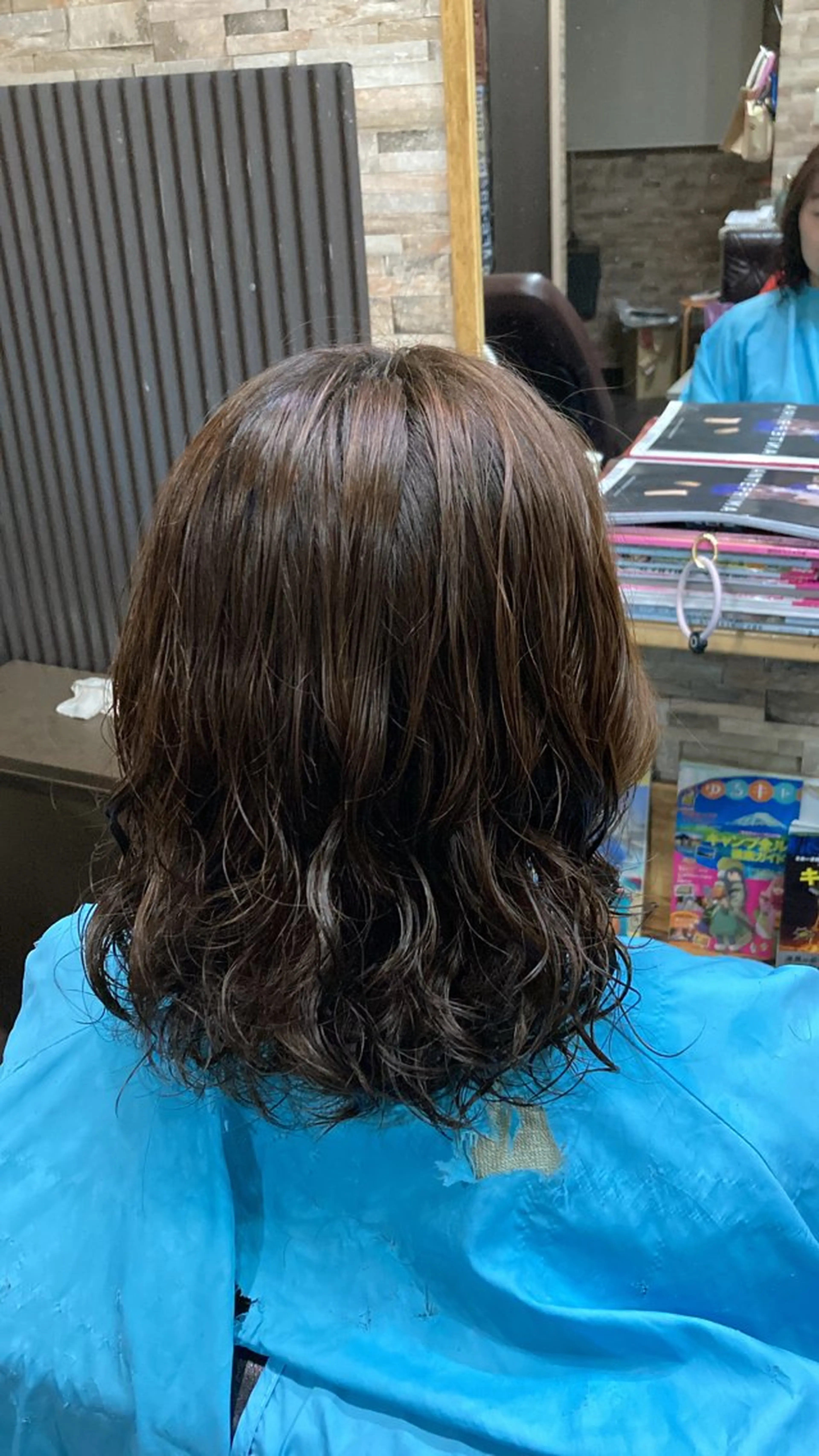 カラー テラコッタ さろん どぷてぃのヘアスタイル