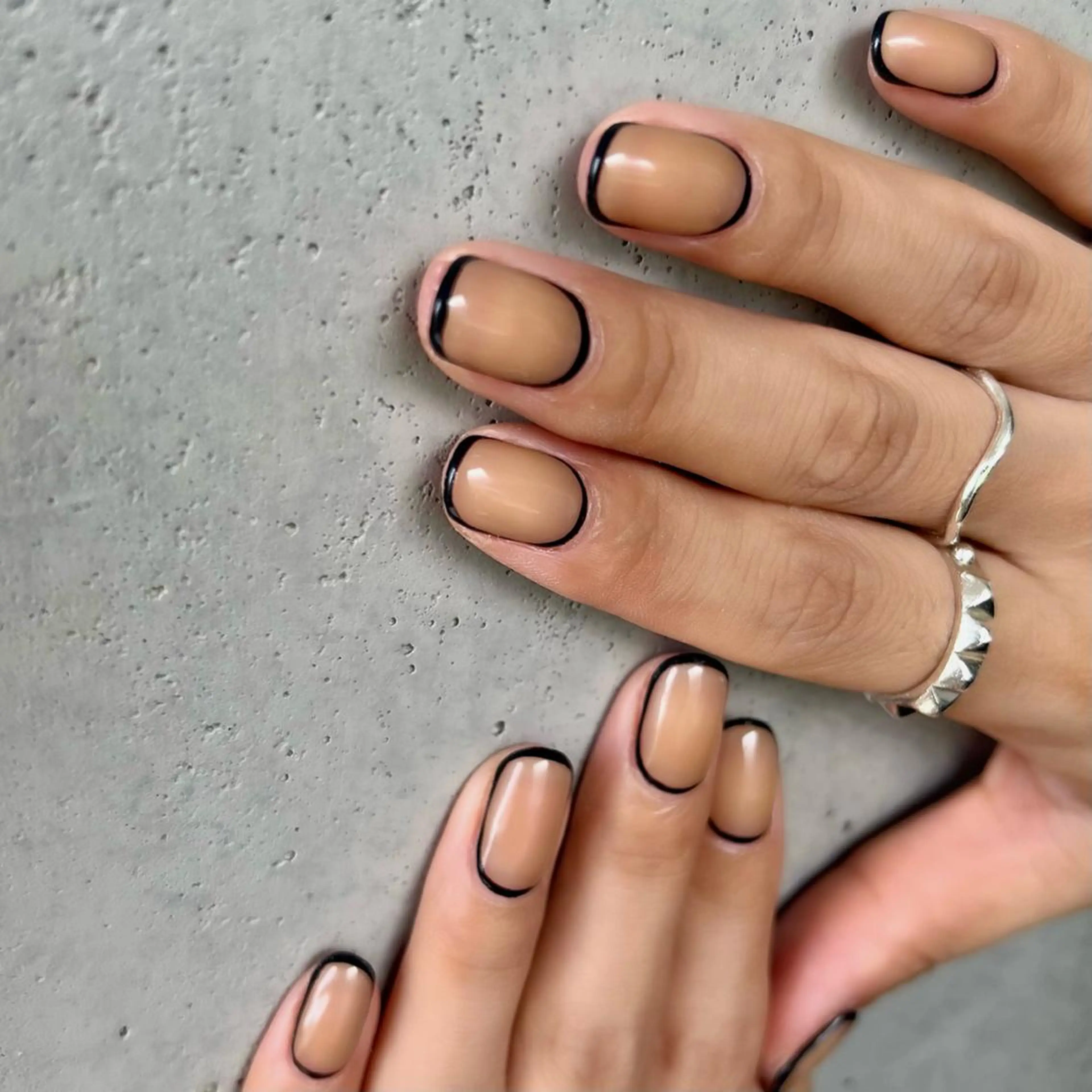 ネイル ハンドネイル nuás nailのネイルデザイン