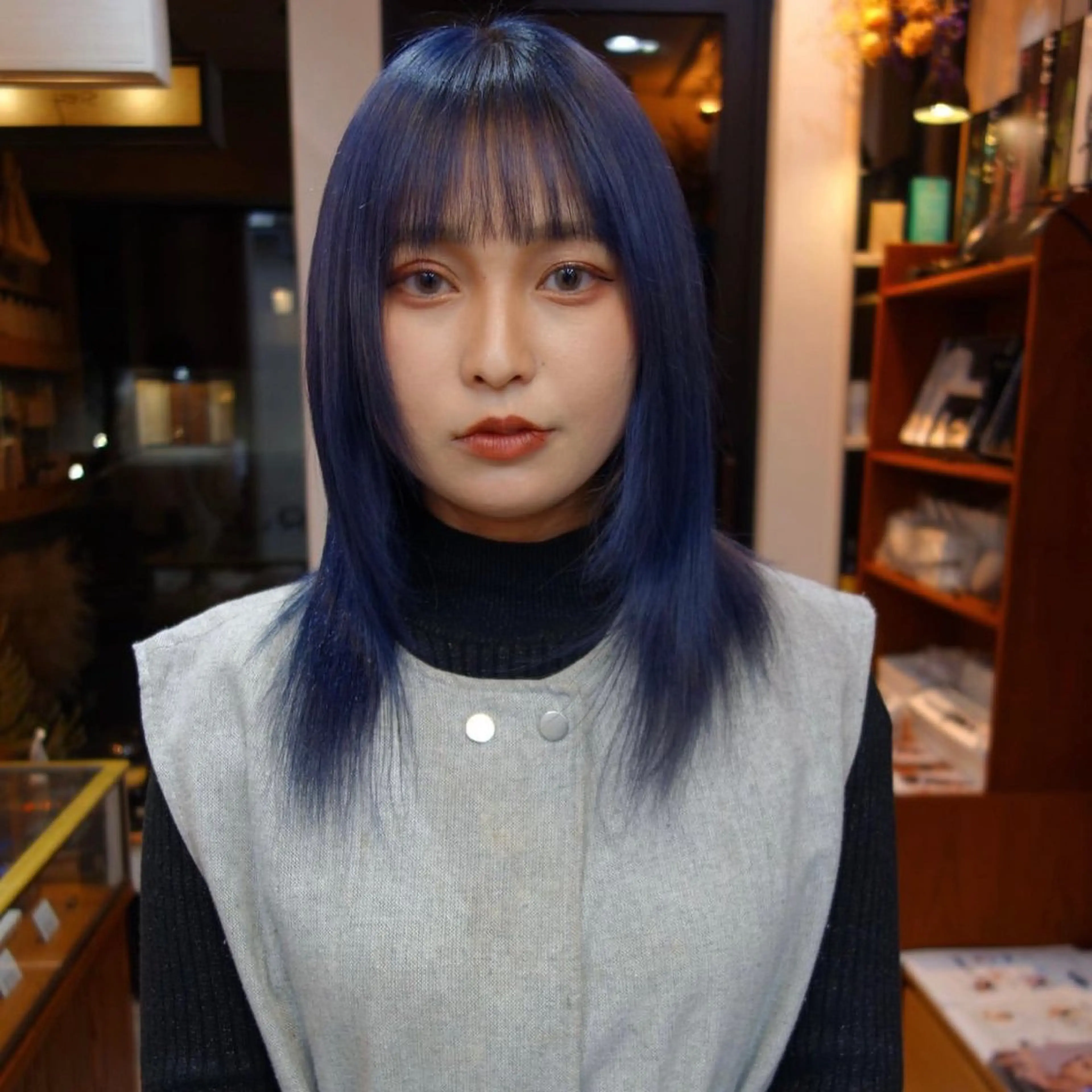 セミロング カラー カット ヘアカラー ブロンド／ブリーチ 【SITY.】のヘアスタイル