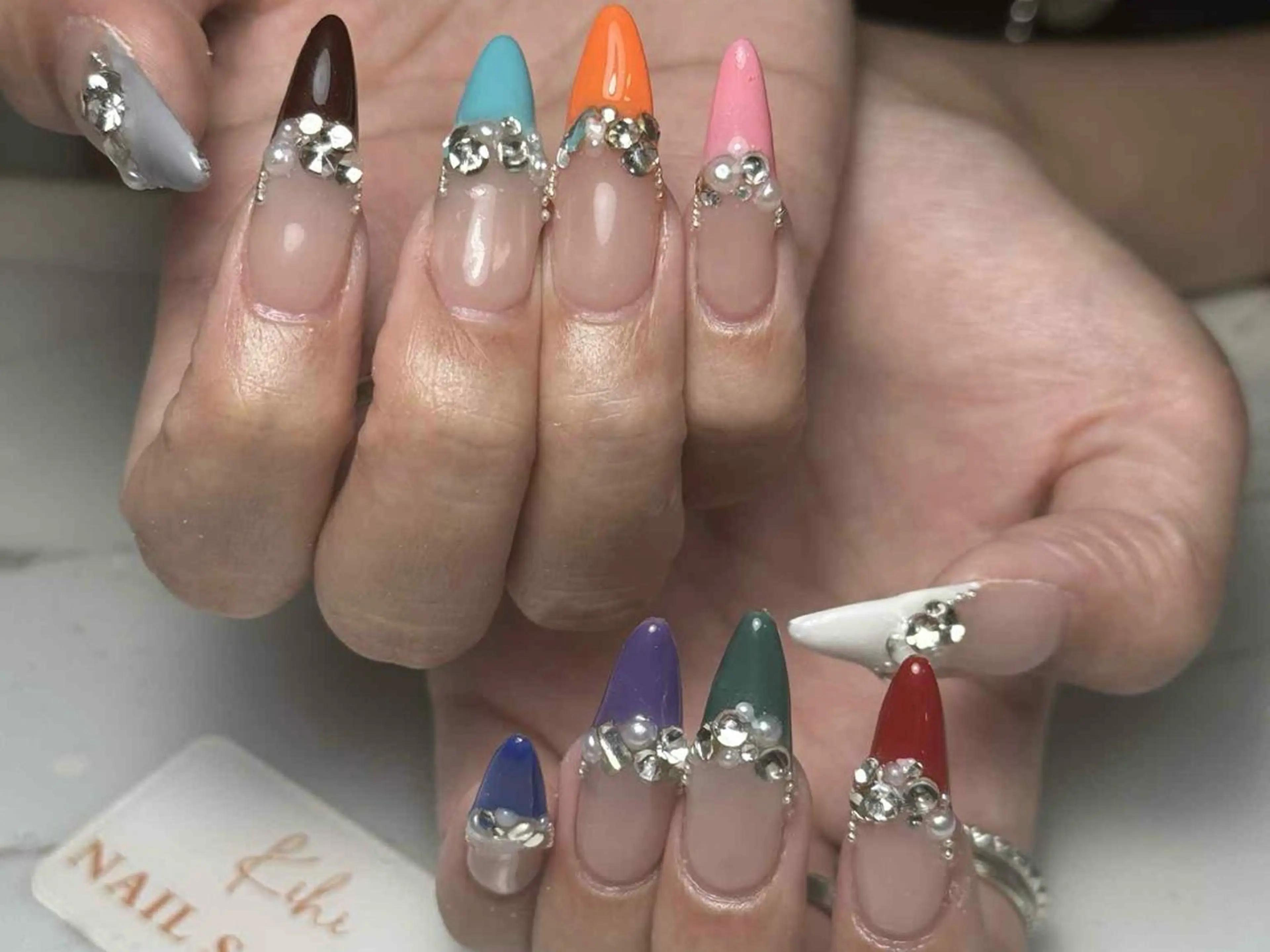 ネイル アートネイル フレンチネイル ジェルネイル グラデーション 韓国ネイル ハンドネイル 💕鈴木ユリ パラジェル/オフ無料のネイルデザイン