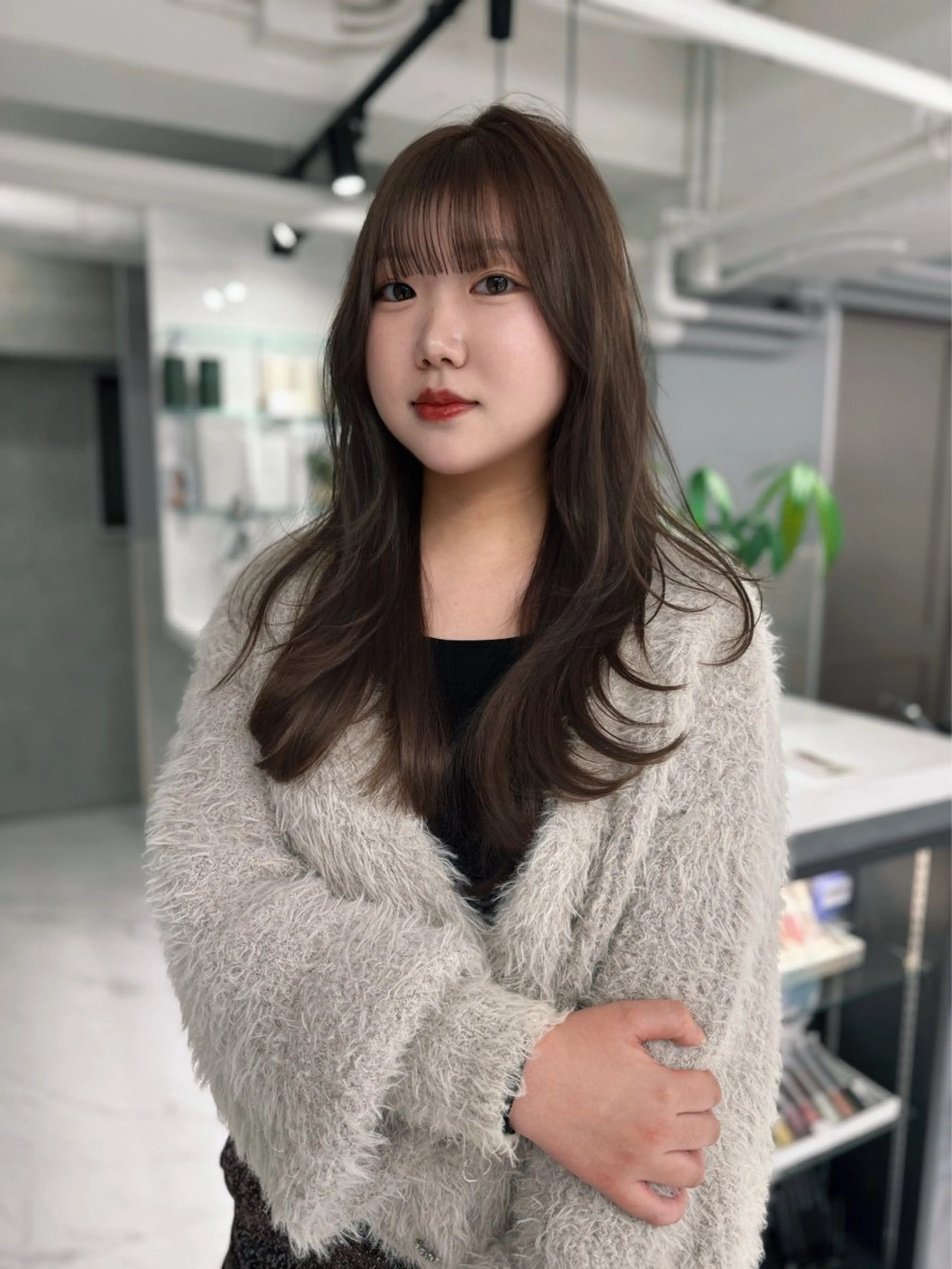 カット ヘアカラー sena⌇ベージュ⌇ ブリーチなしWカラーのヘアスタイル