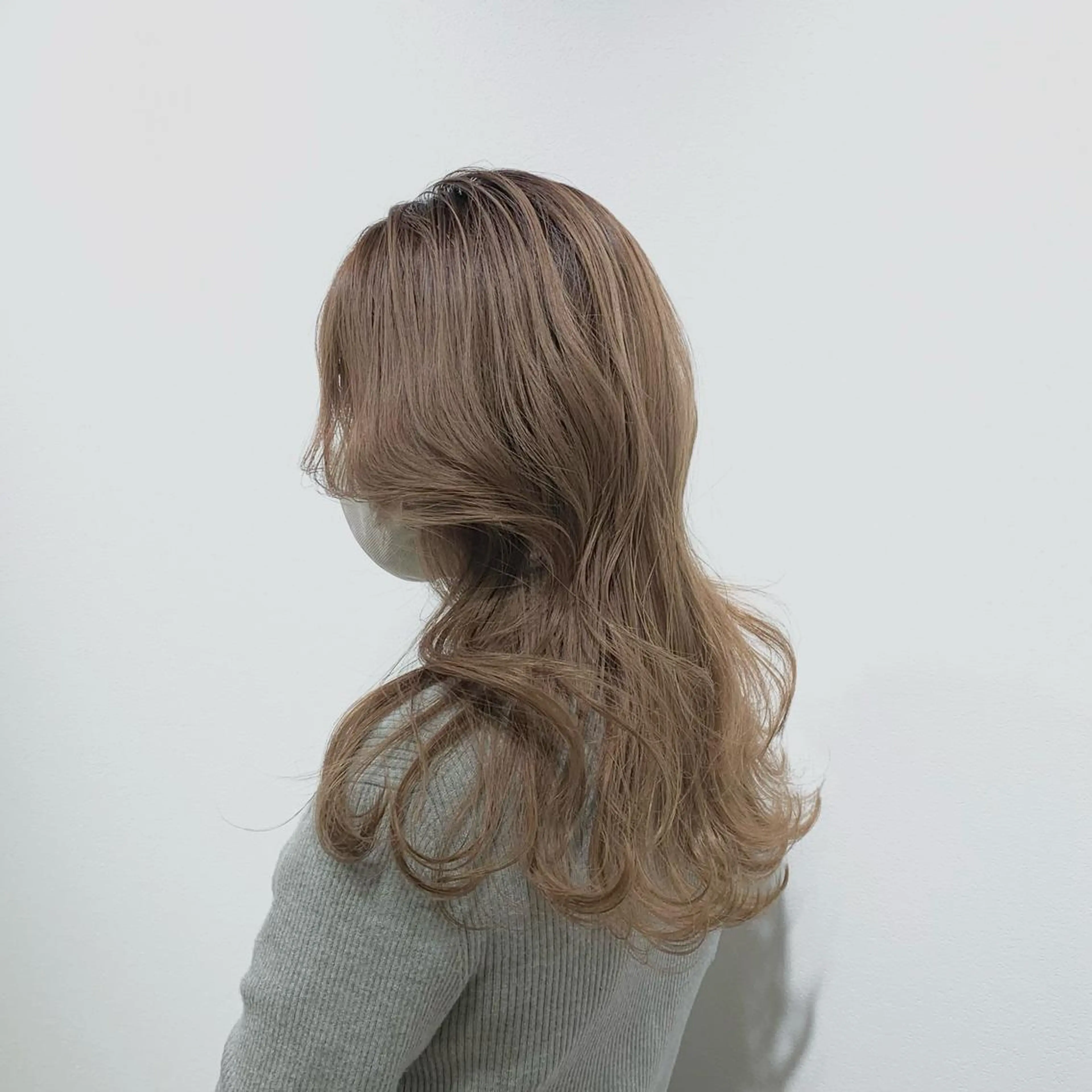 ロング カラー ヘアアレンジ キヨミ 韓国レイヤーカットのヘアスタイル