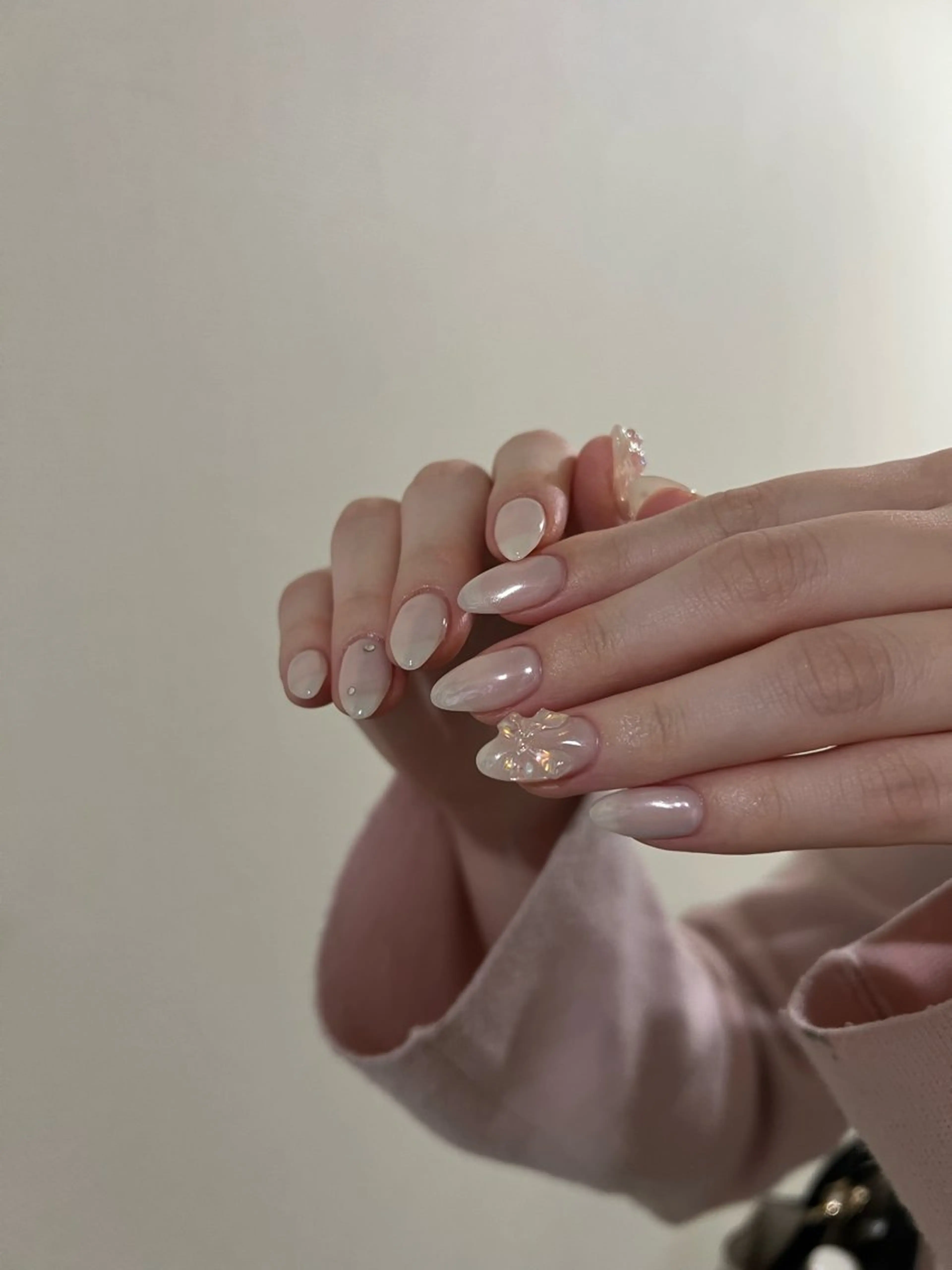 ミニモ限定価格❗️自爪が短くても◎長さだし10本コース✨ワンカラー、ラメ一色、お好きなリボンパーツ無料🎀の写真