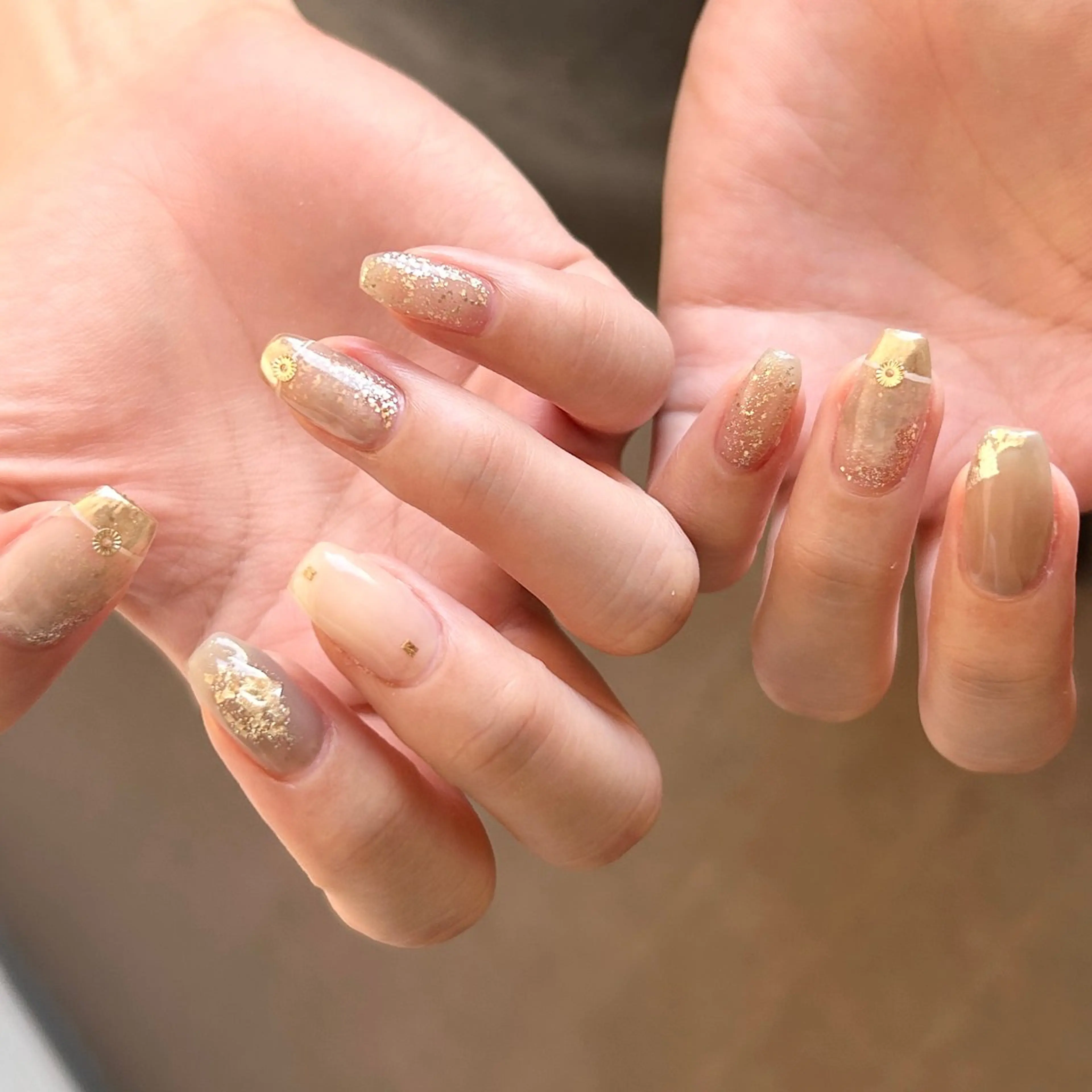 ネイル ハンドネイル Ray. ／綺麗目ニュアンスのネイルデザイン