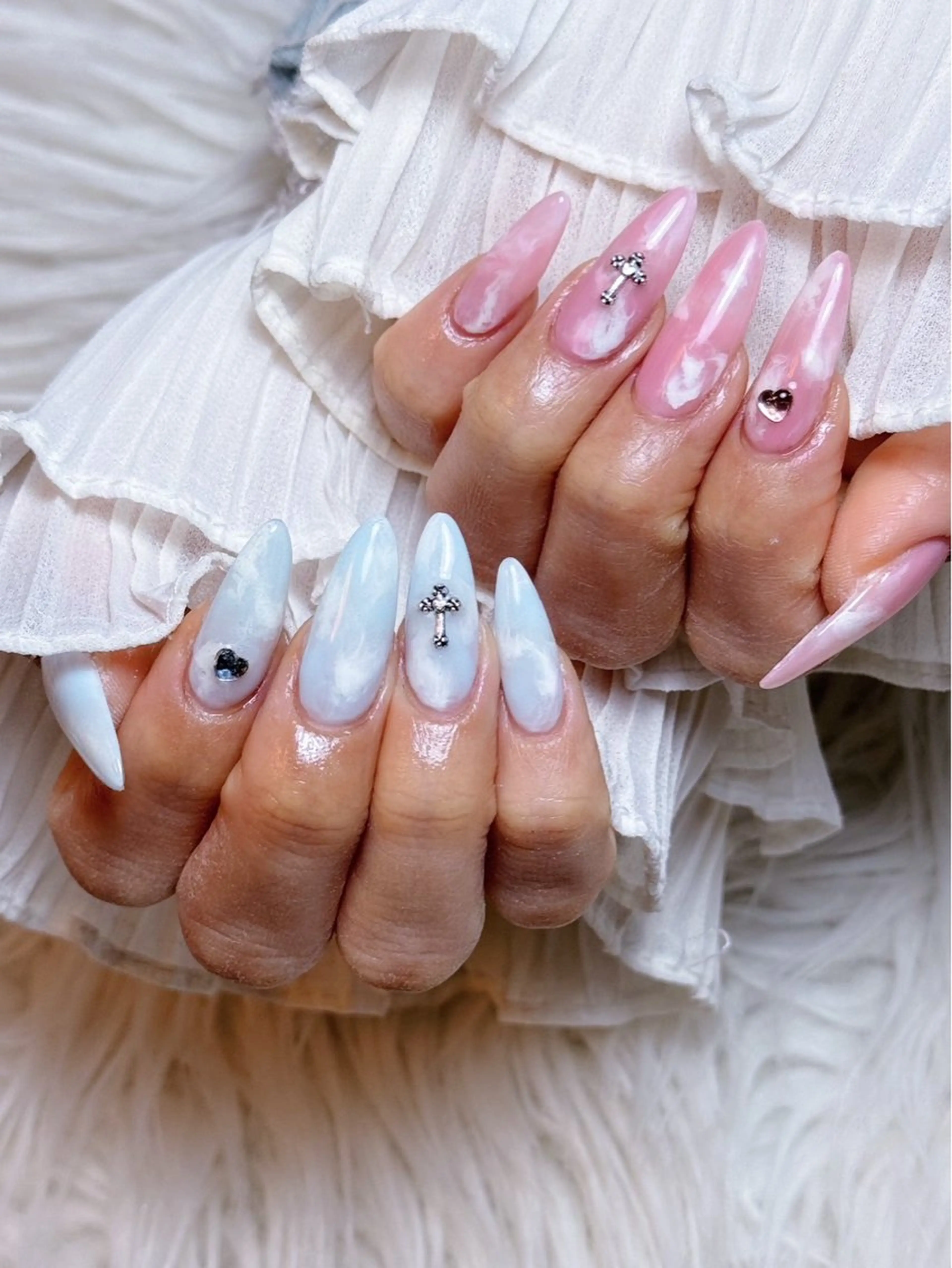 ネイル アートネイル チークネイル 長さ出し フラワーネイル フレンチネイル ハンドネイル NEW NAIL 池袋のネイルデザイン